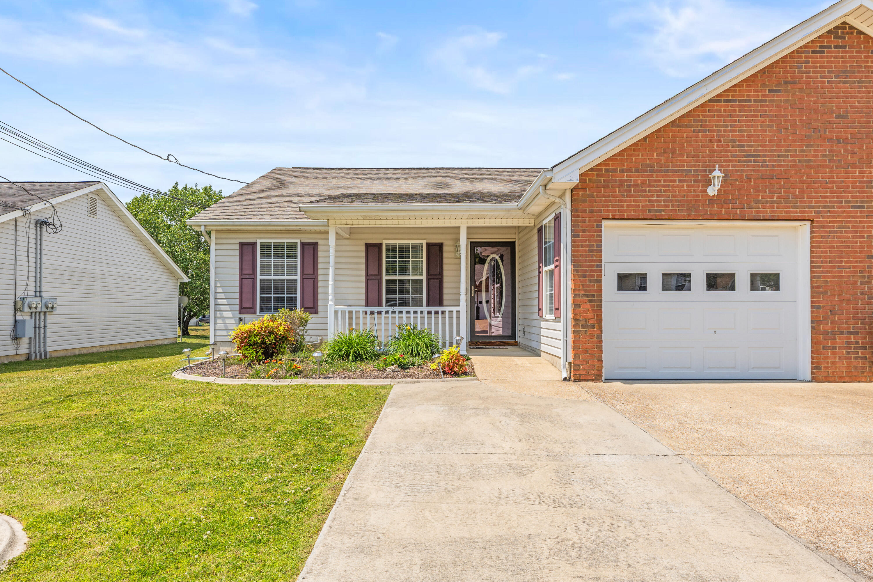 470 Flagstone Drive