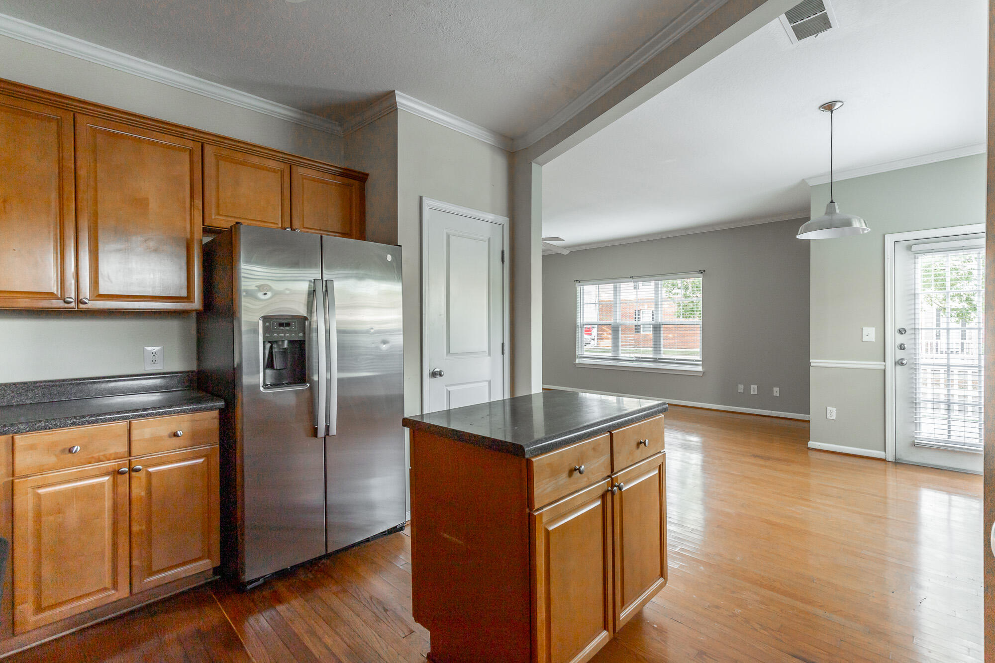 4102 Regency Court