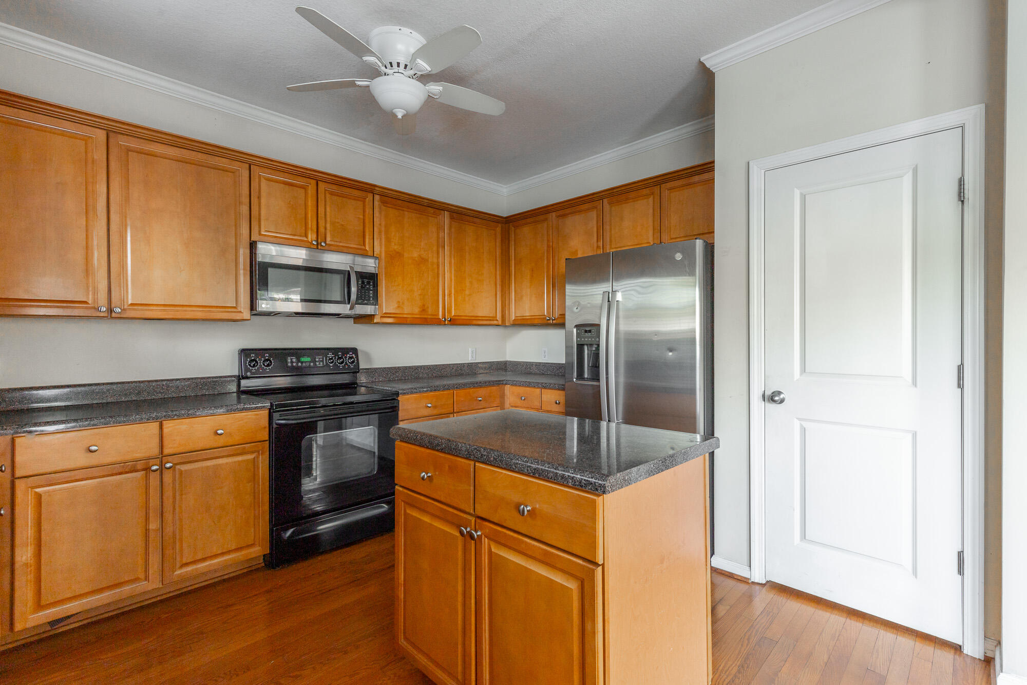 4102 Regency Court