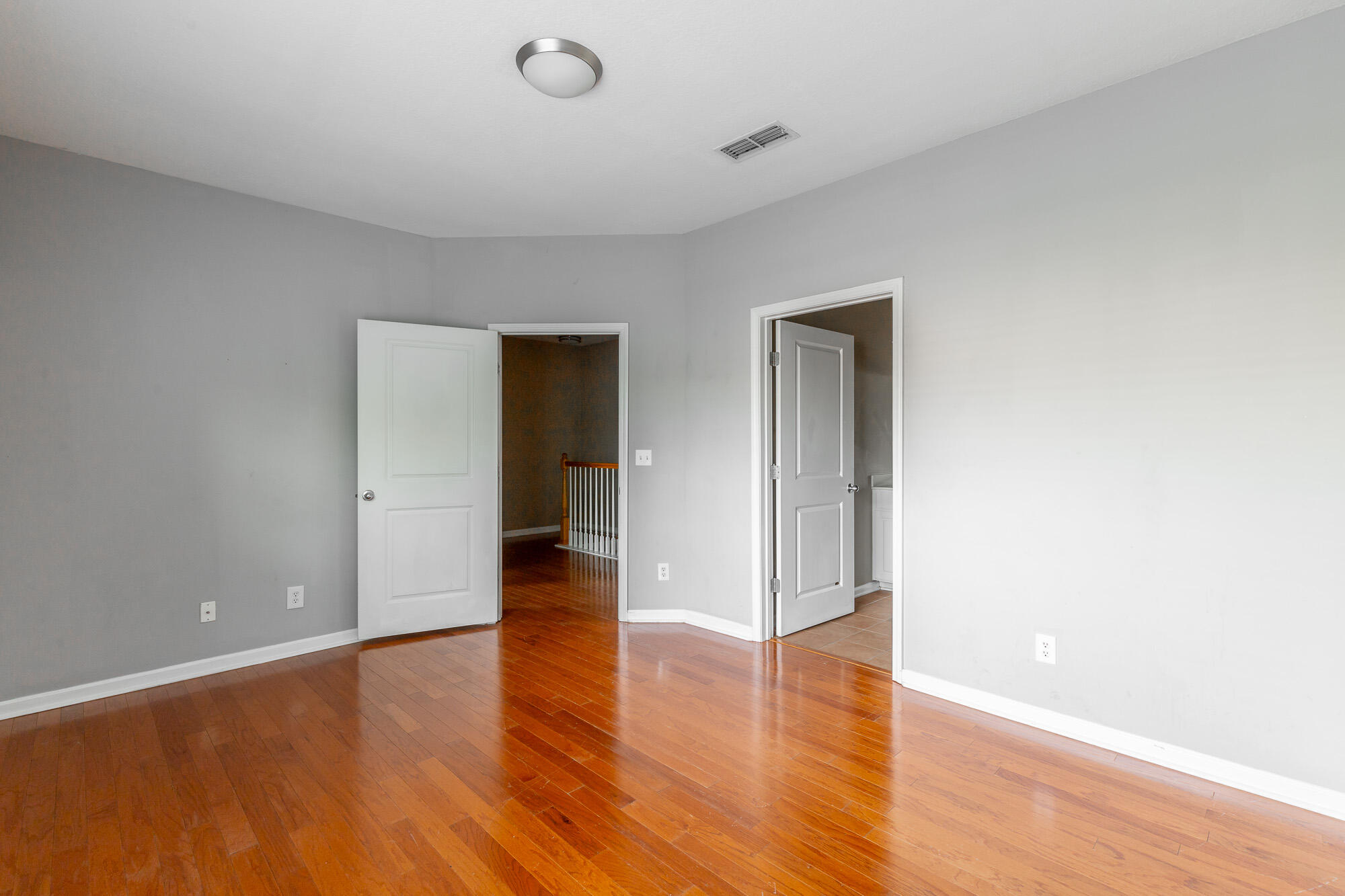 4102 Regency Court
