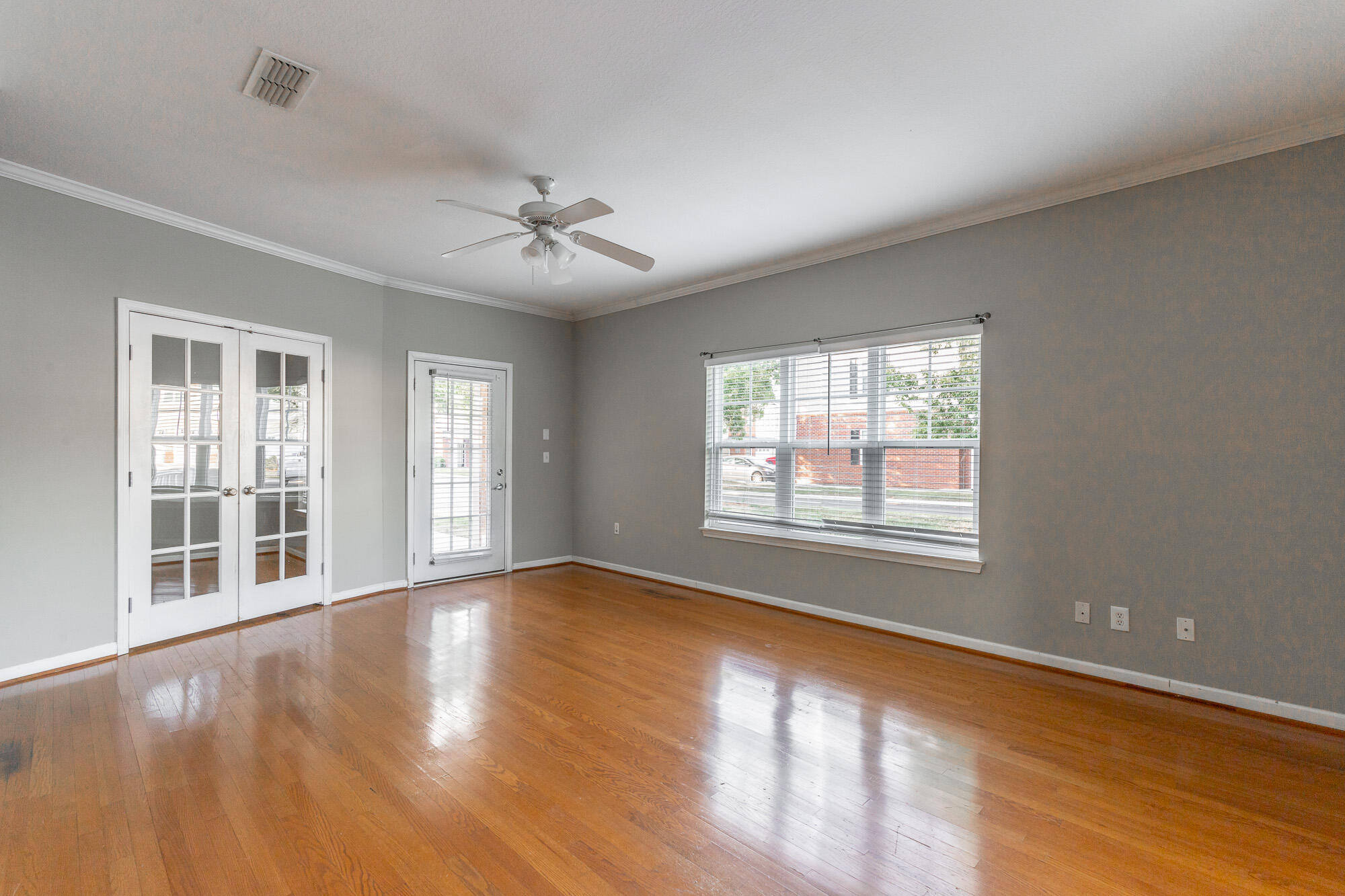 4102 Regency Court
