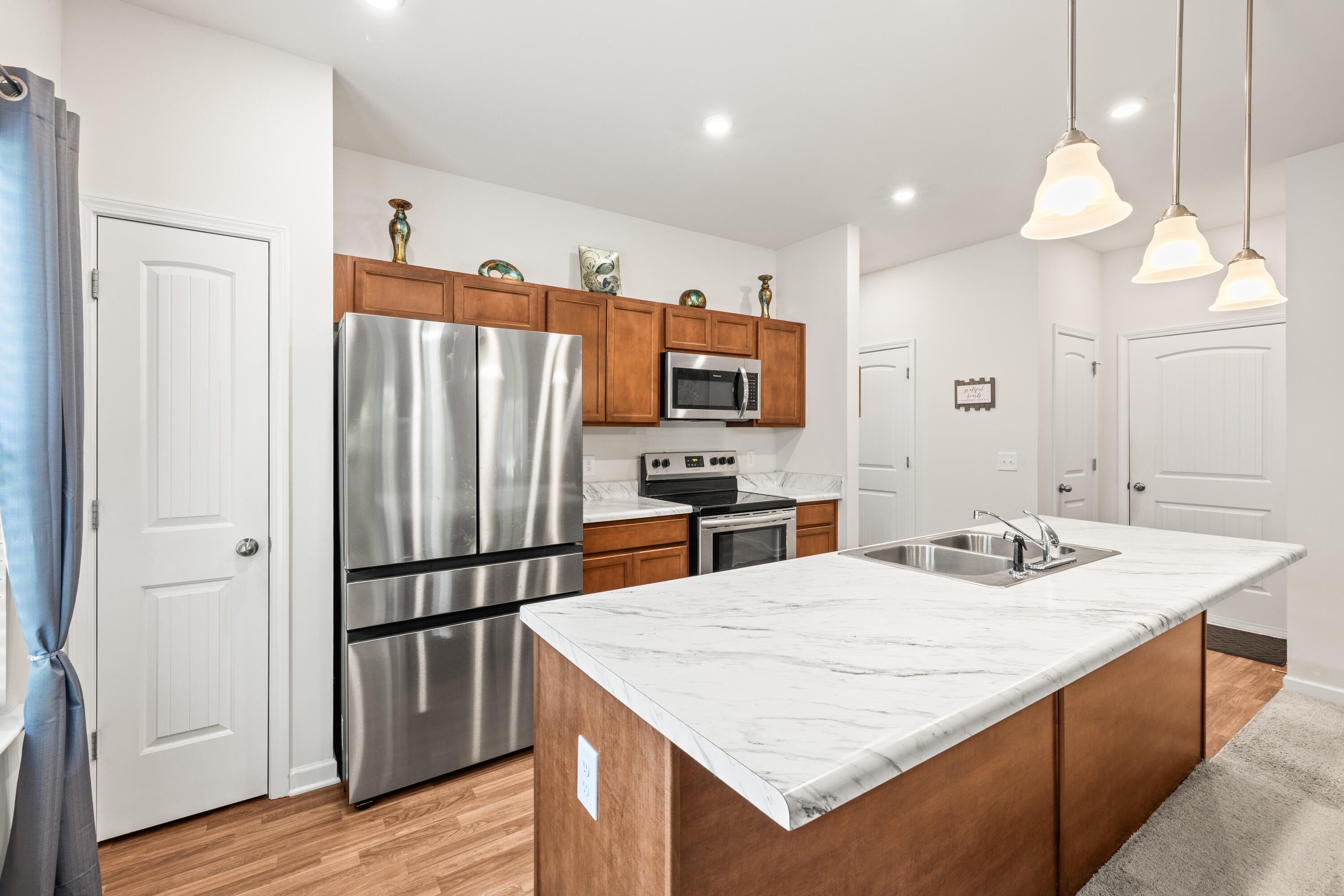 1409 Red Hill Drive