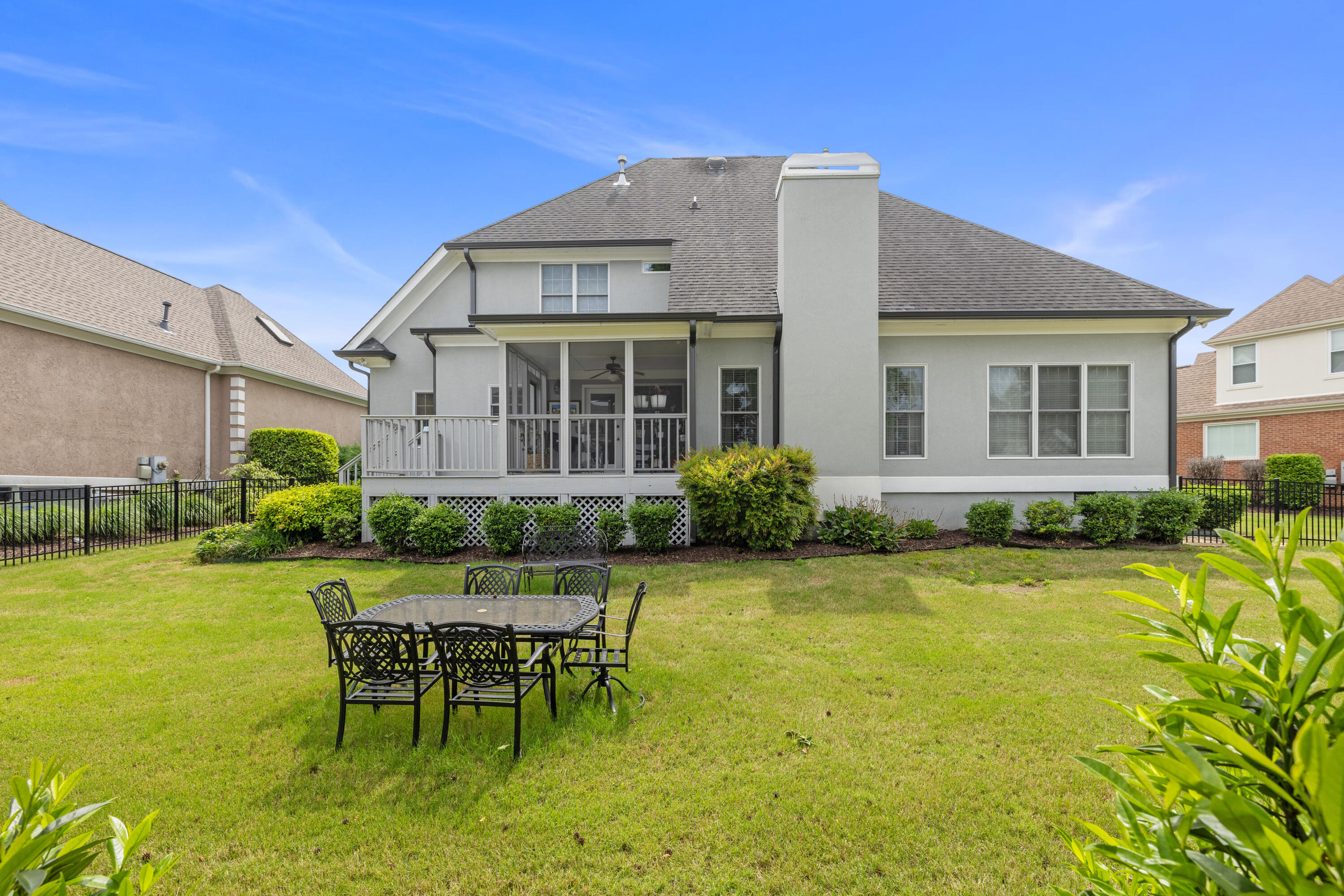 313 Willow Glen Road