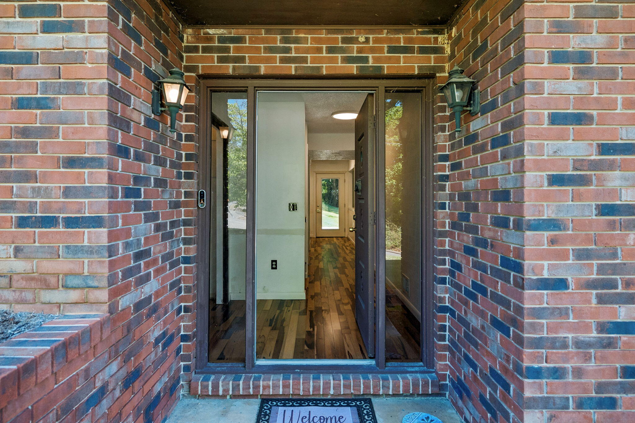 3816 Pickering Avenue