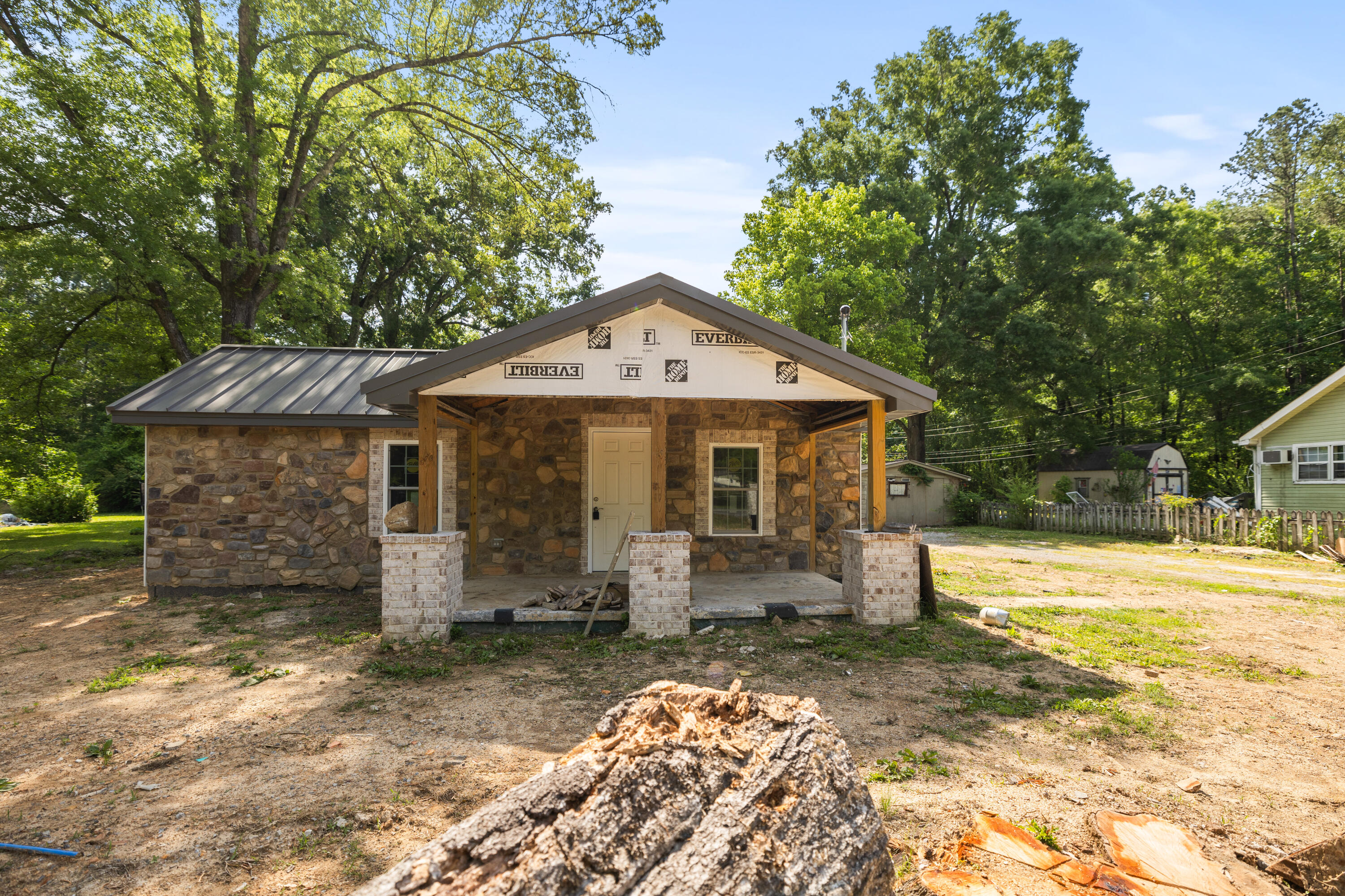 1432 Happy Valley Road