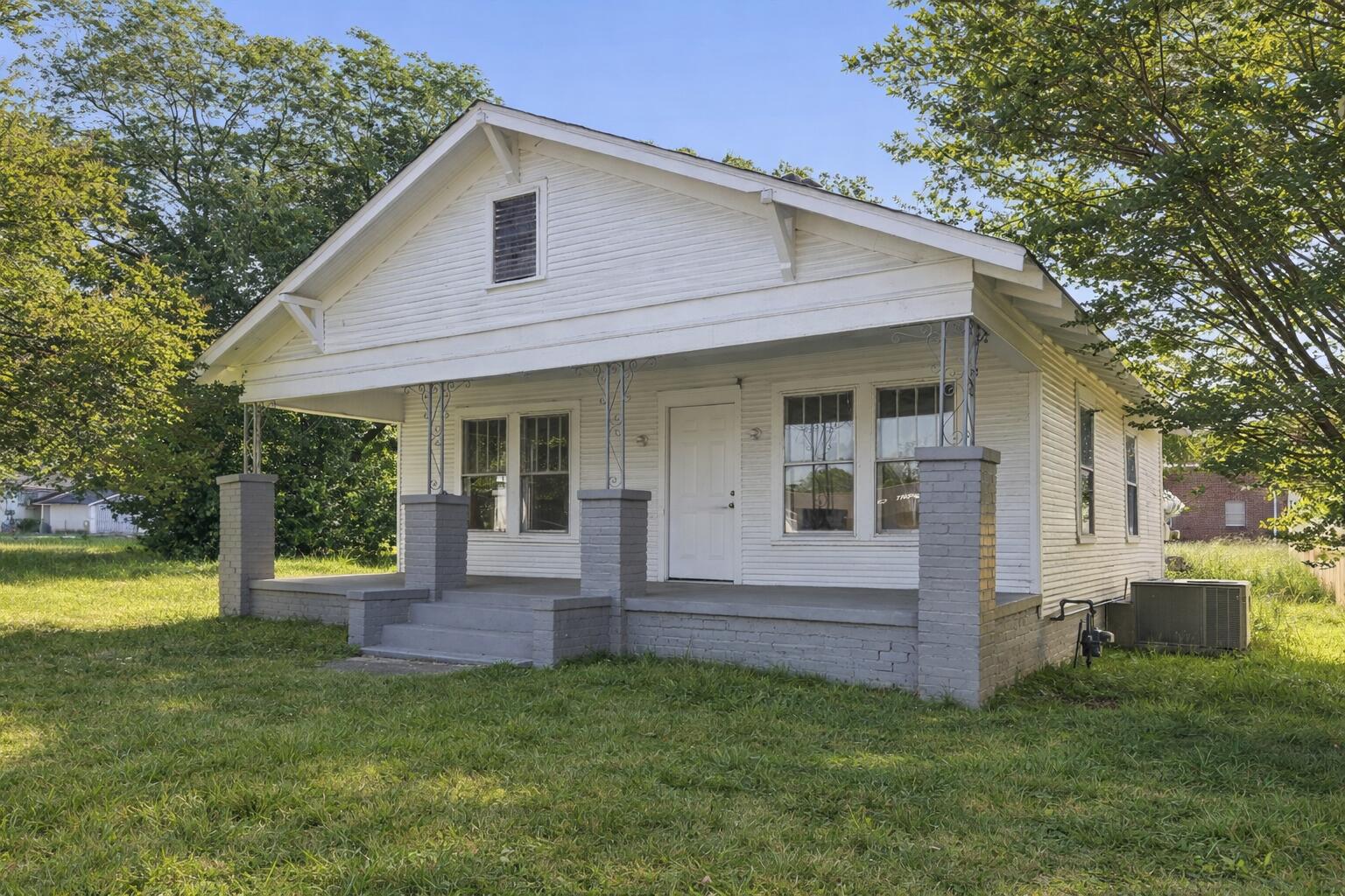 1006 Mcfarland Avenue