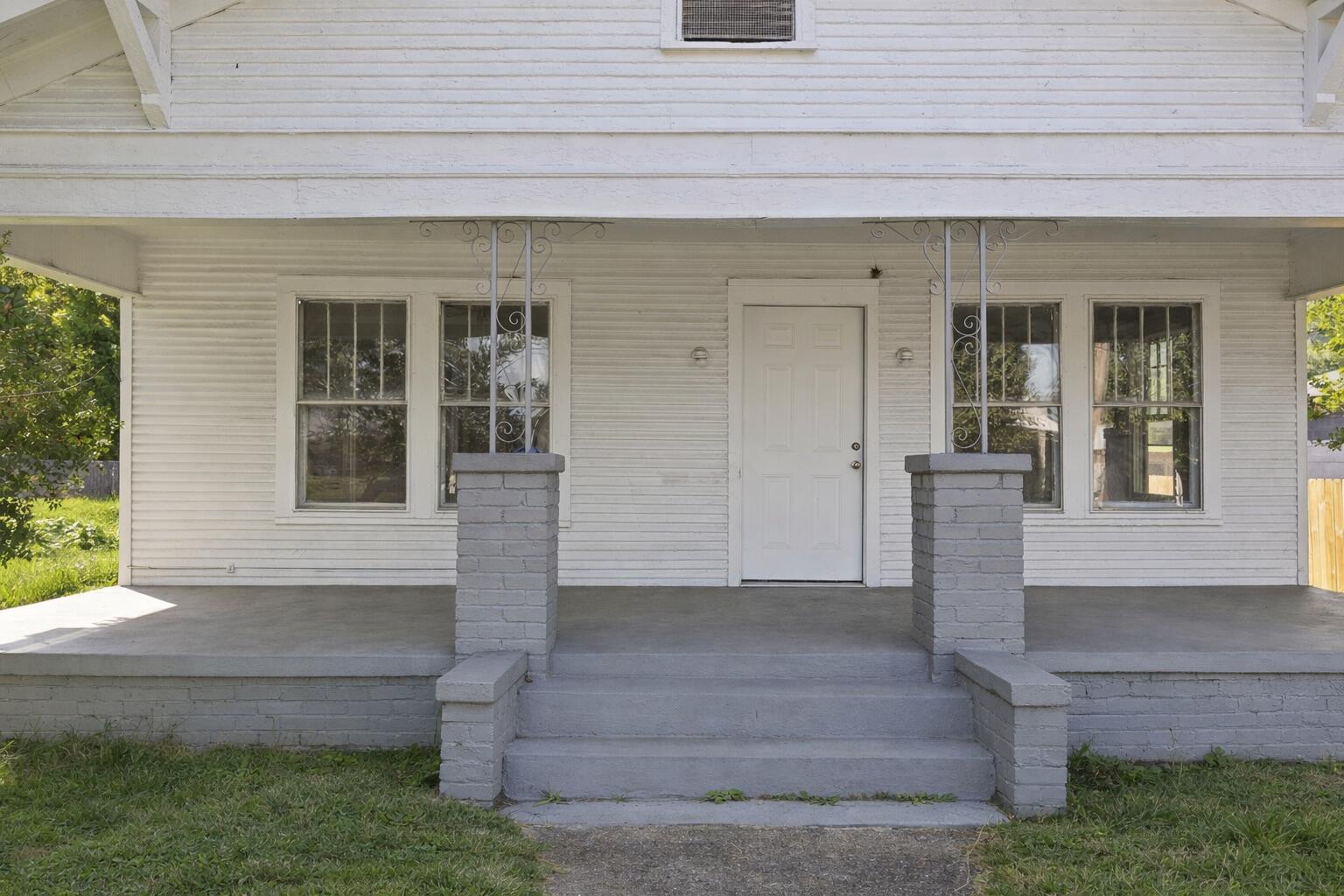 1006 Mcfarland Avenue