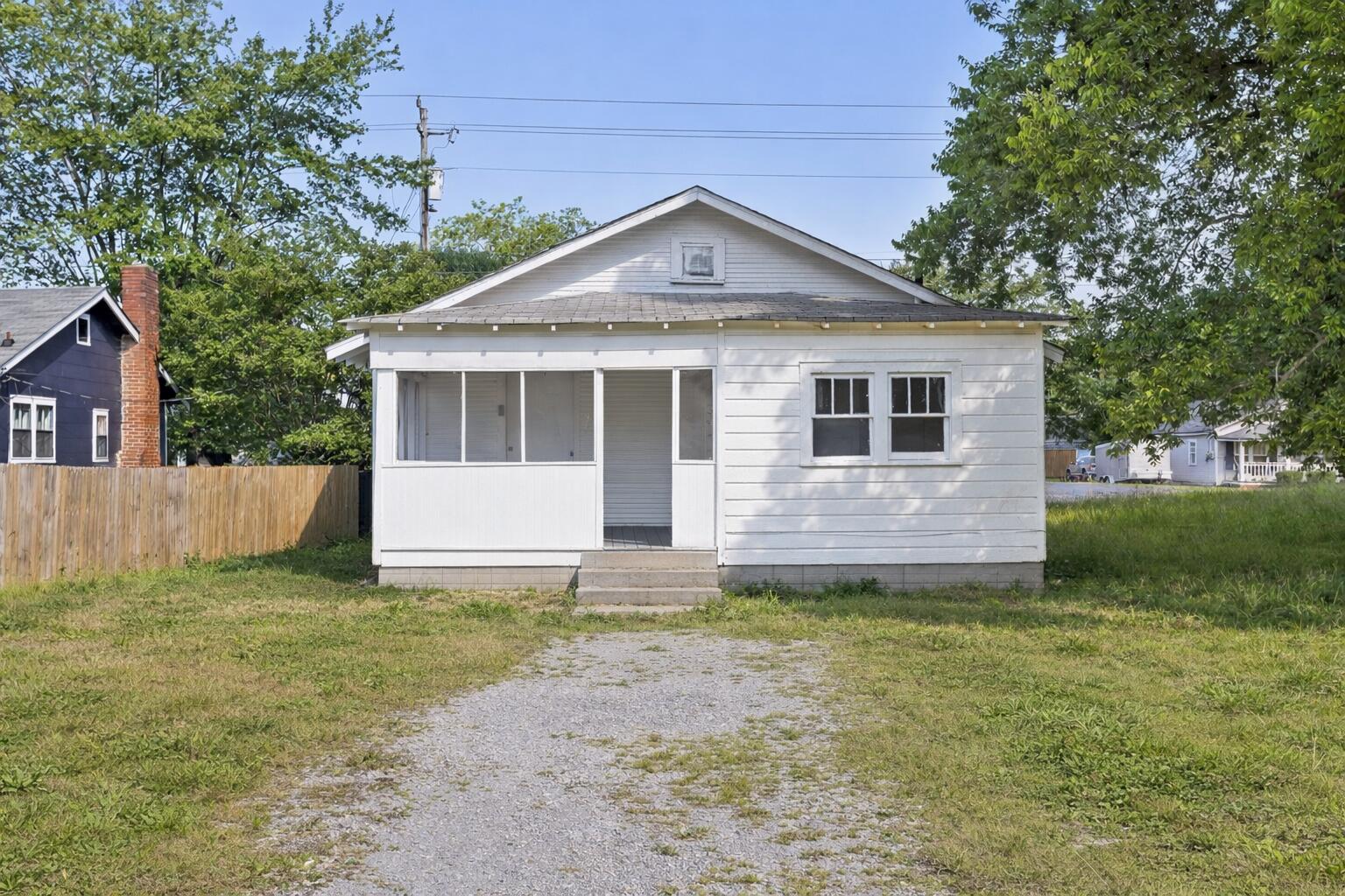 1006 Mcfarland Avenue
