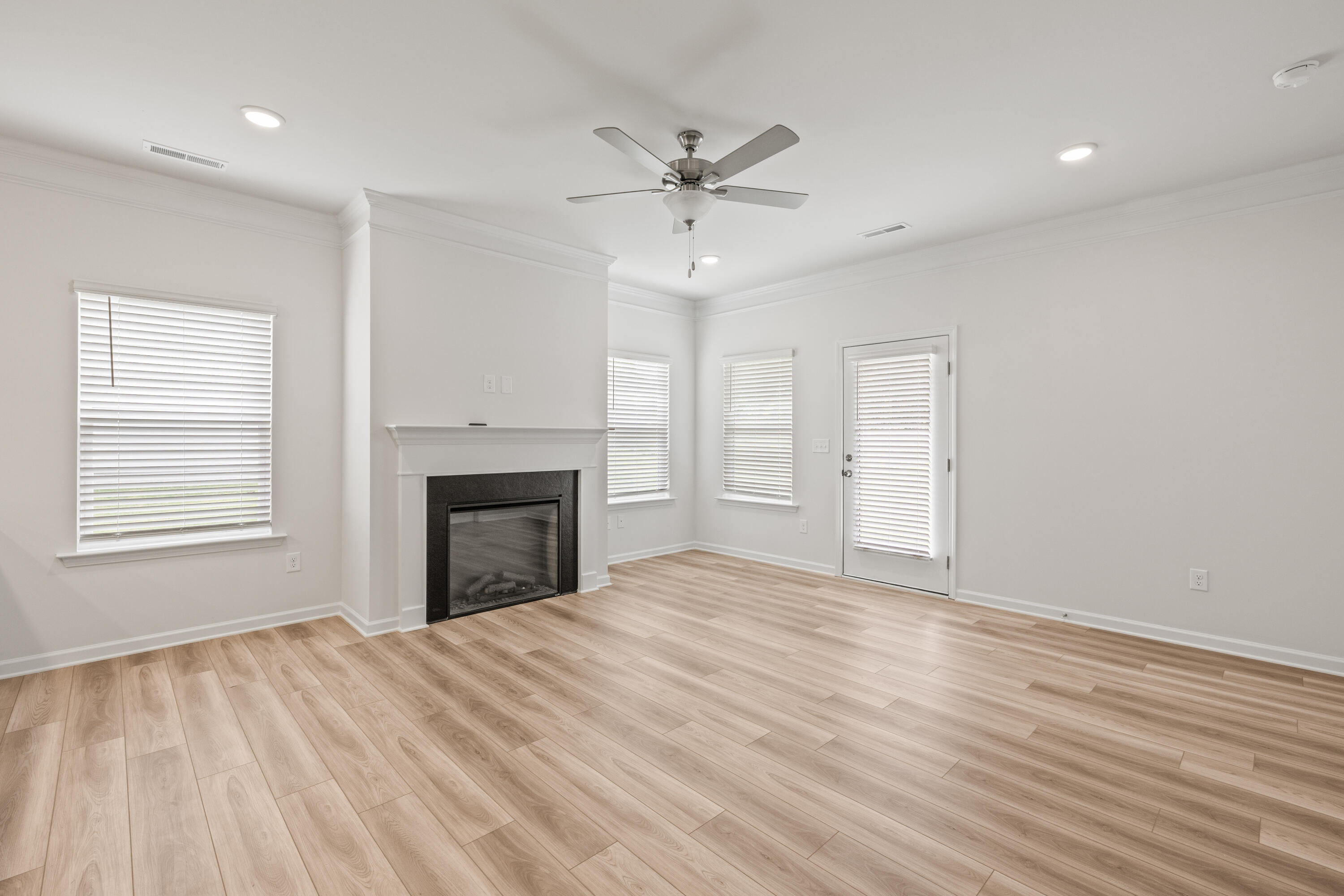 326 Red Tail Drive