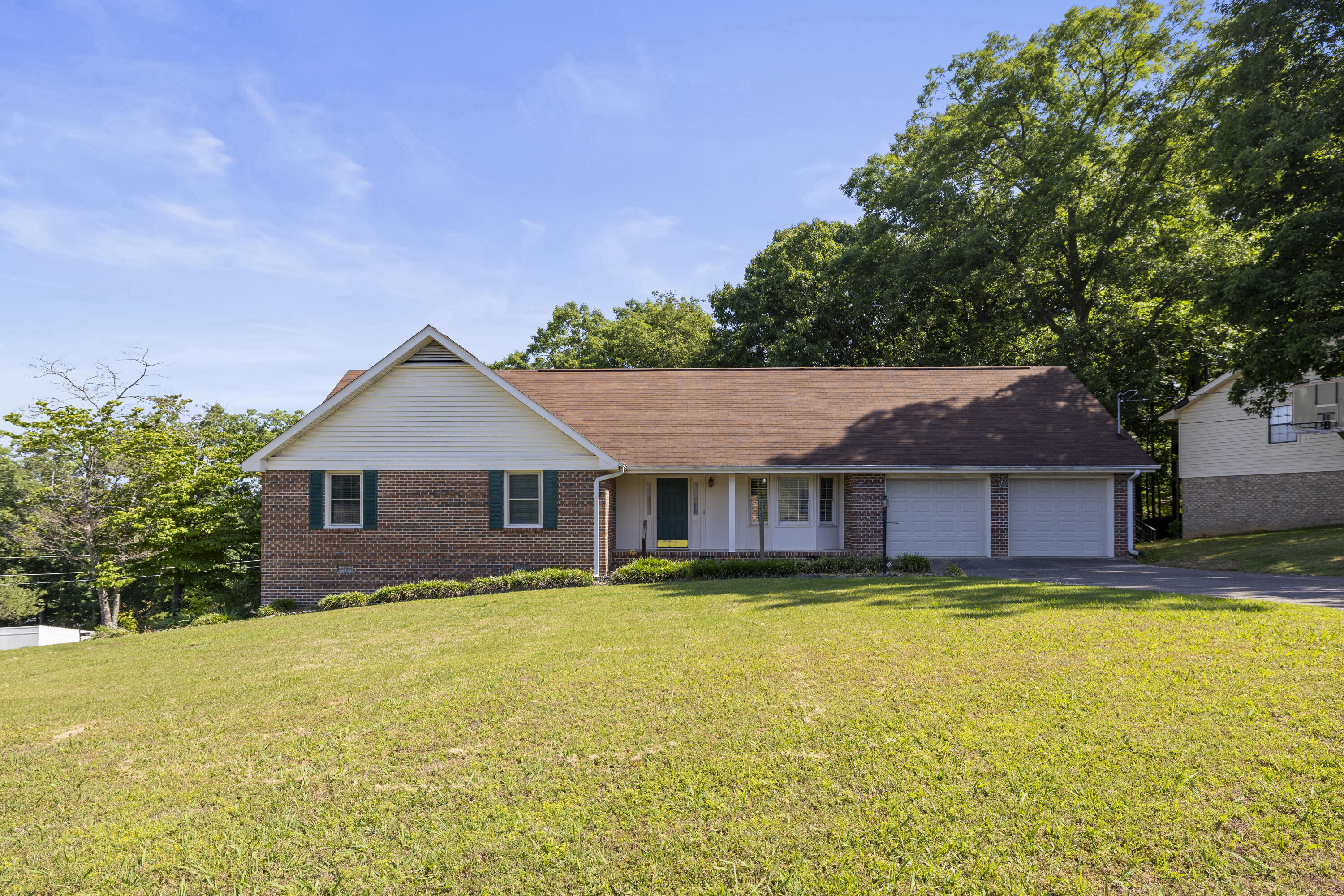 149 Blue Bird Lane