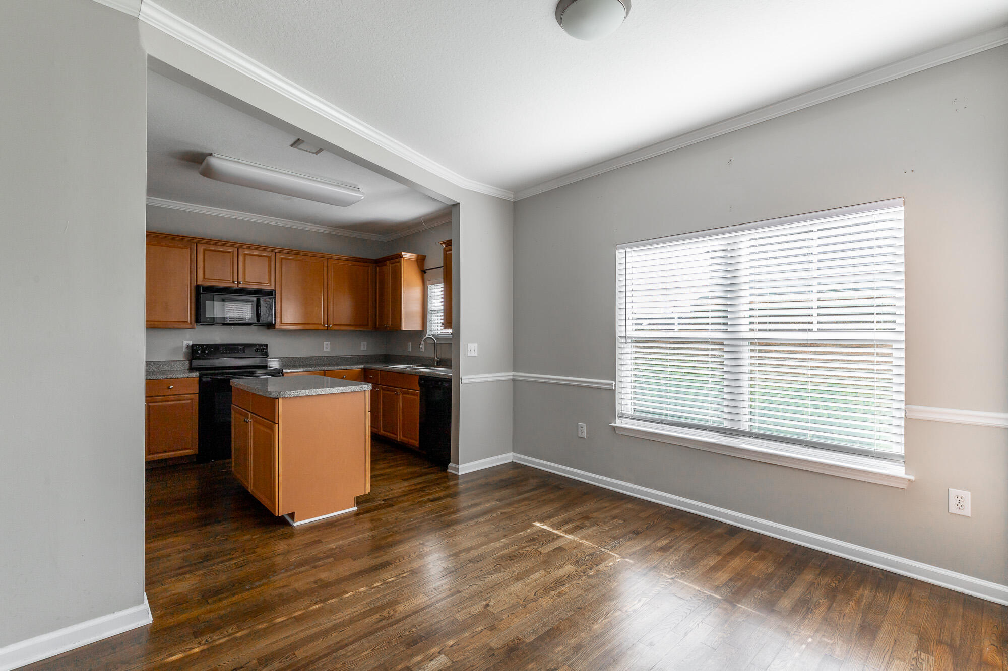 6105 Regency Court