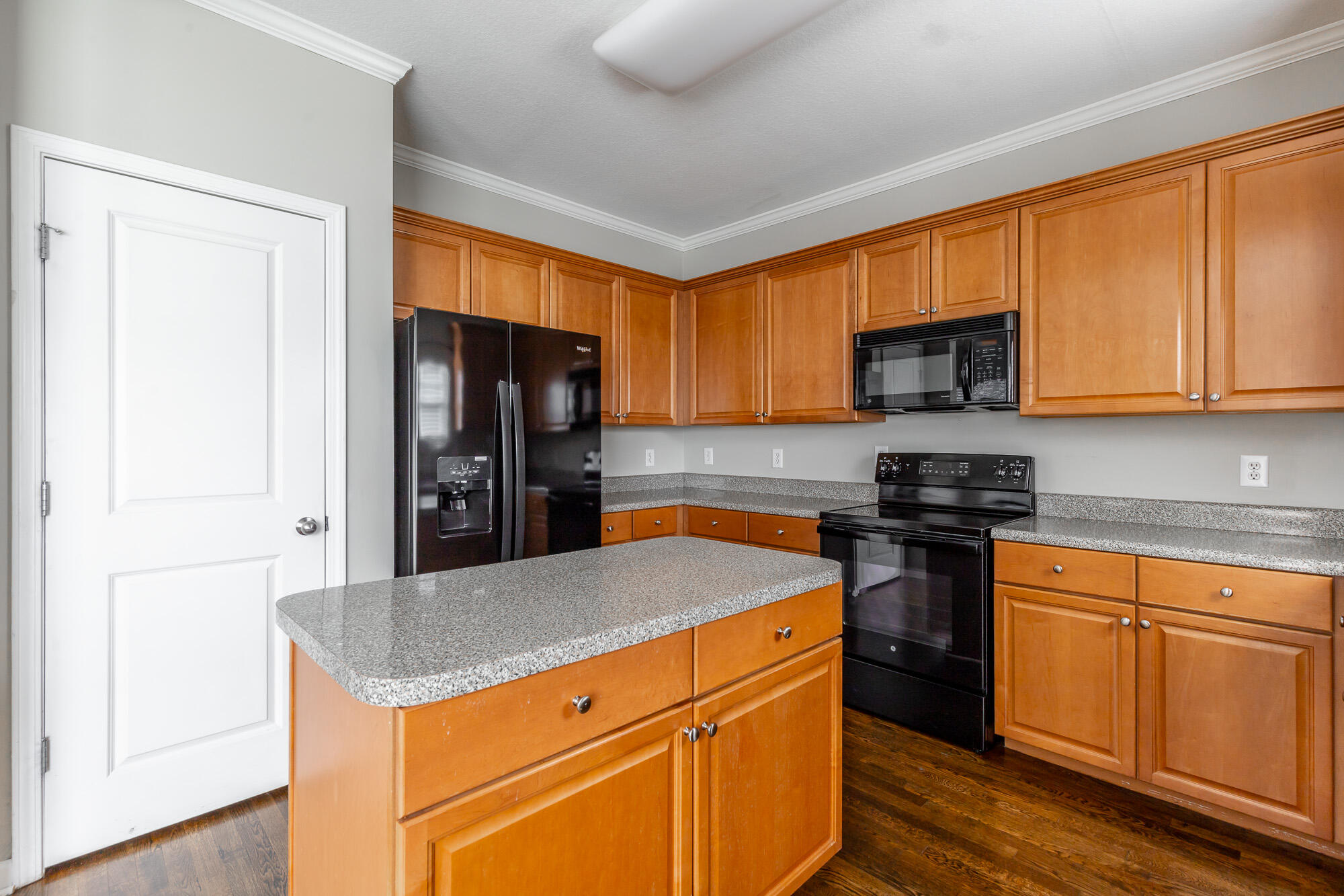 6105 Regency Court