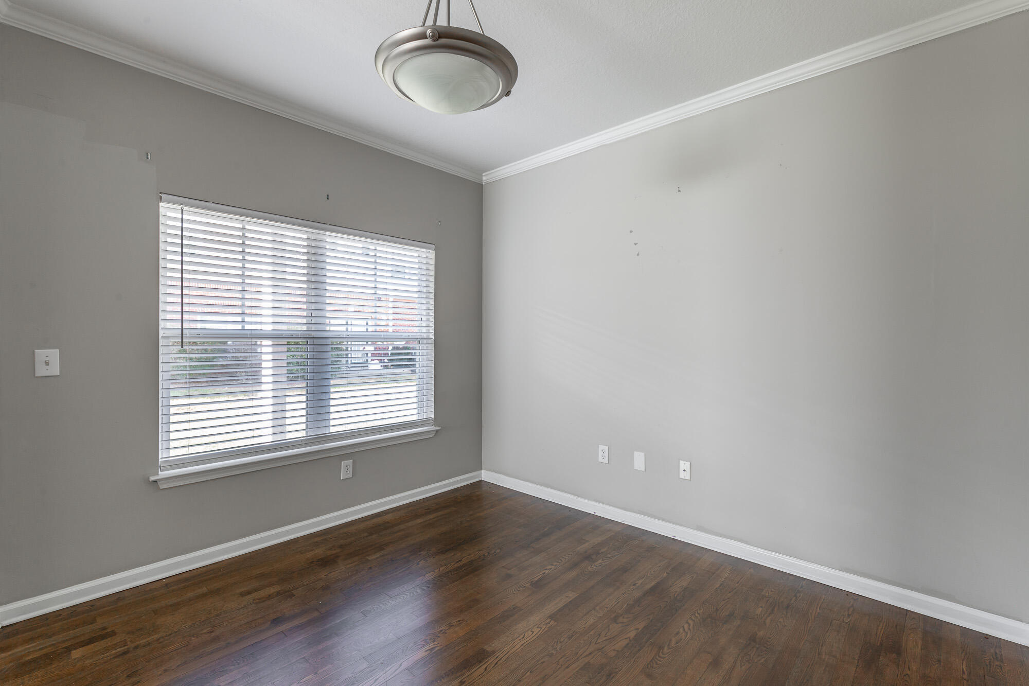 6105 Regency Court