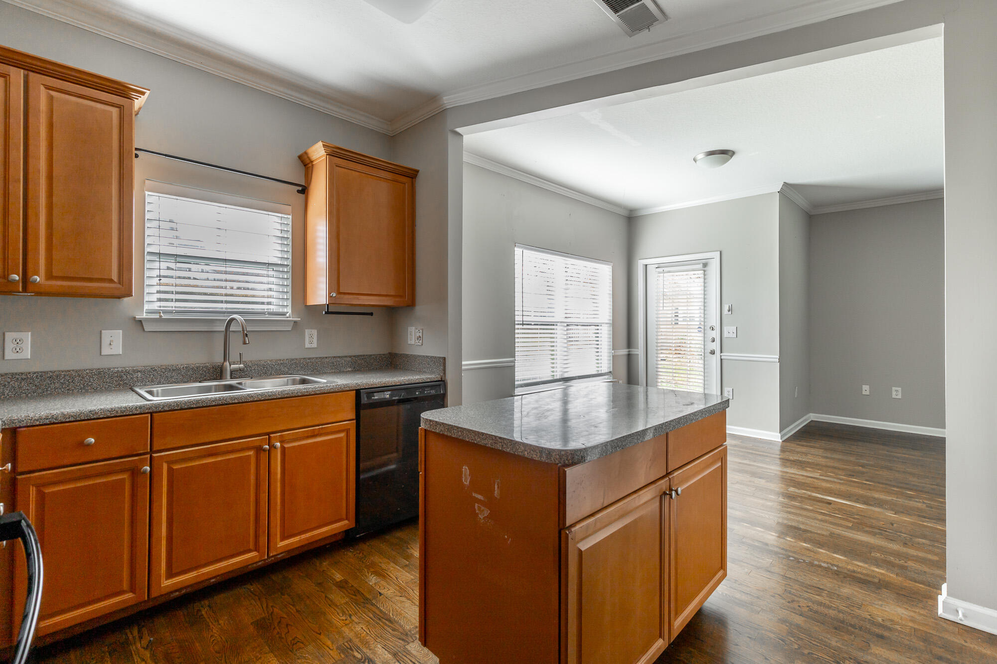 6105 Regency Court