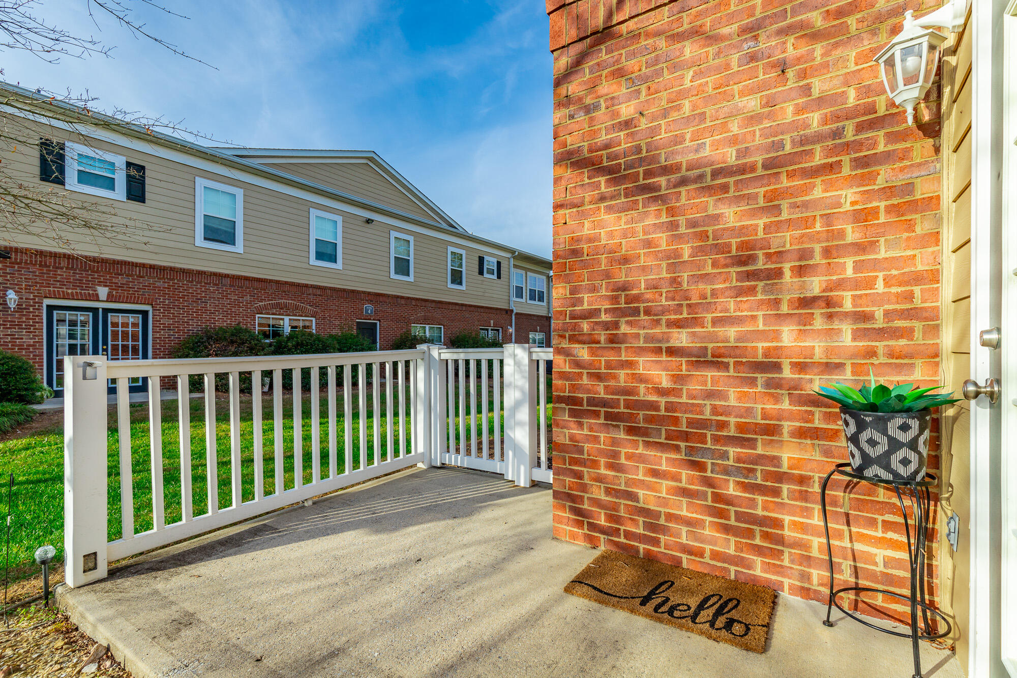 6105 Regency Court