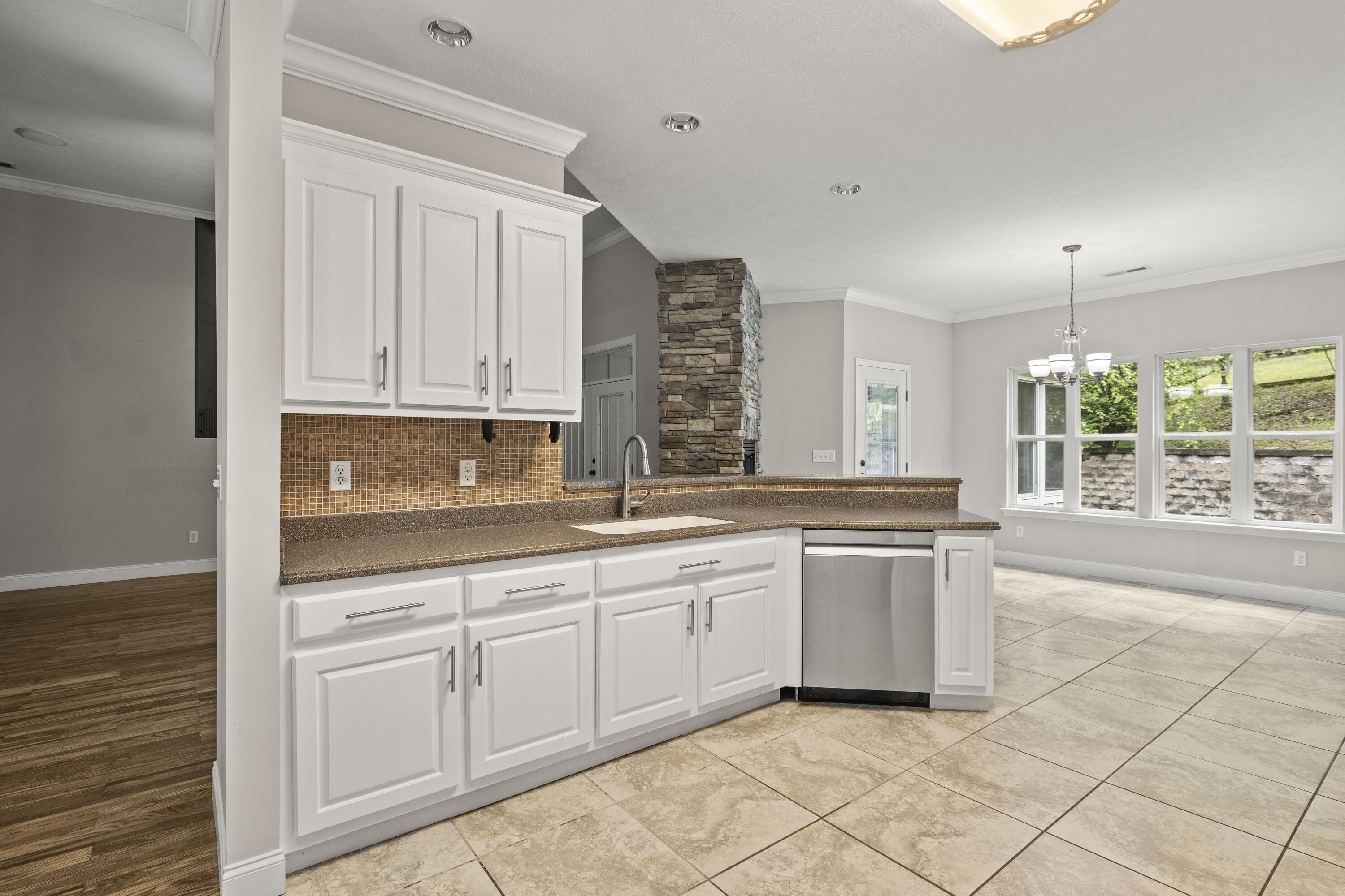7212 Wolftever Landing Drive