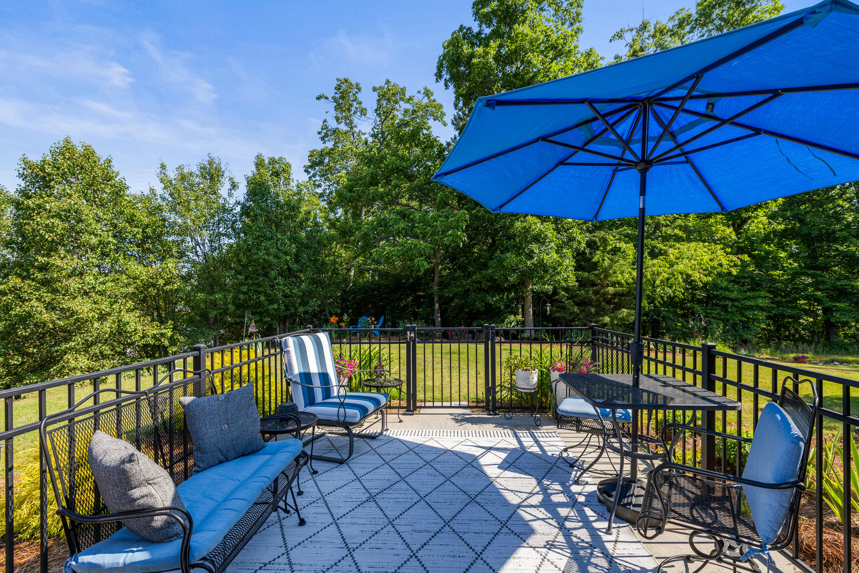 275 Garden Terrace