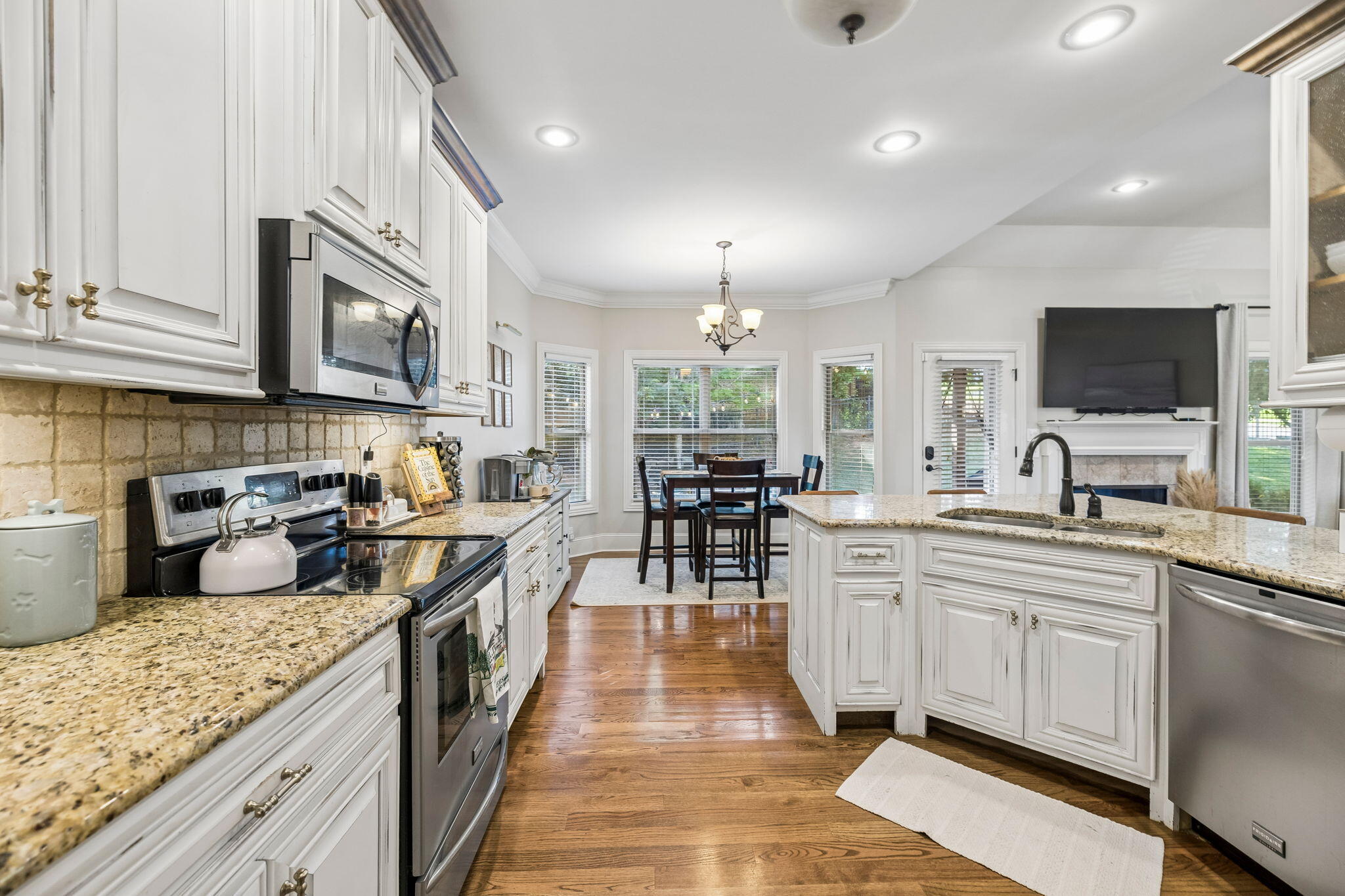 3579 Hawks Creek Drive