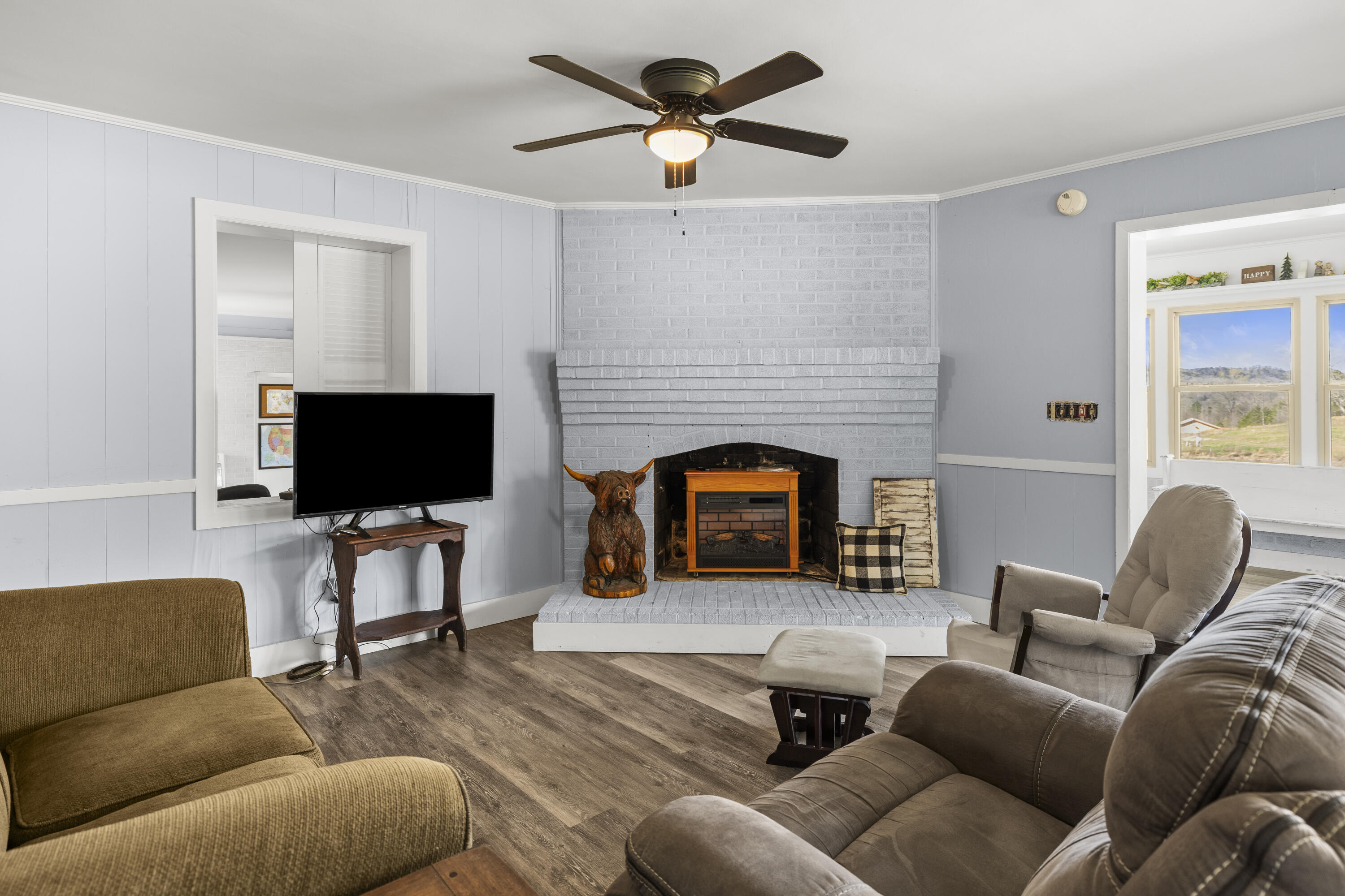3400 Bronco Road, LaFayette