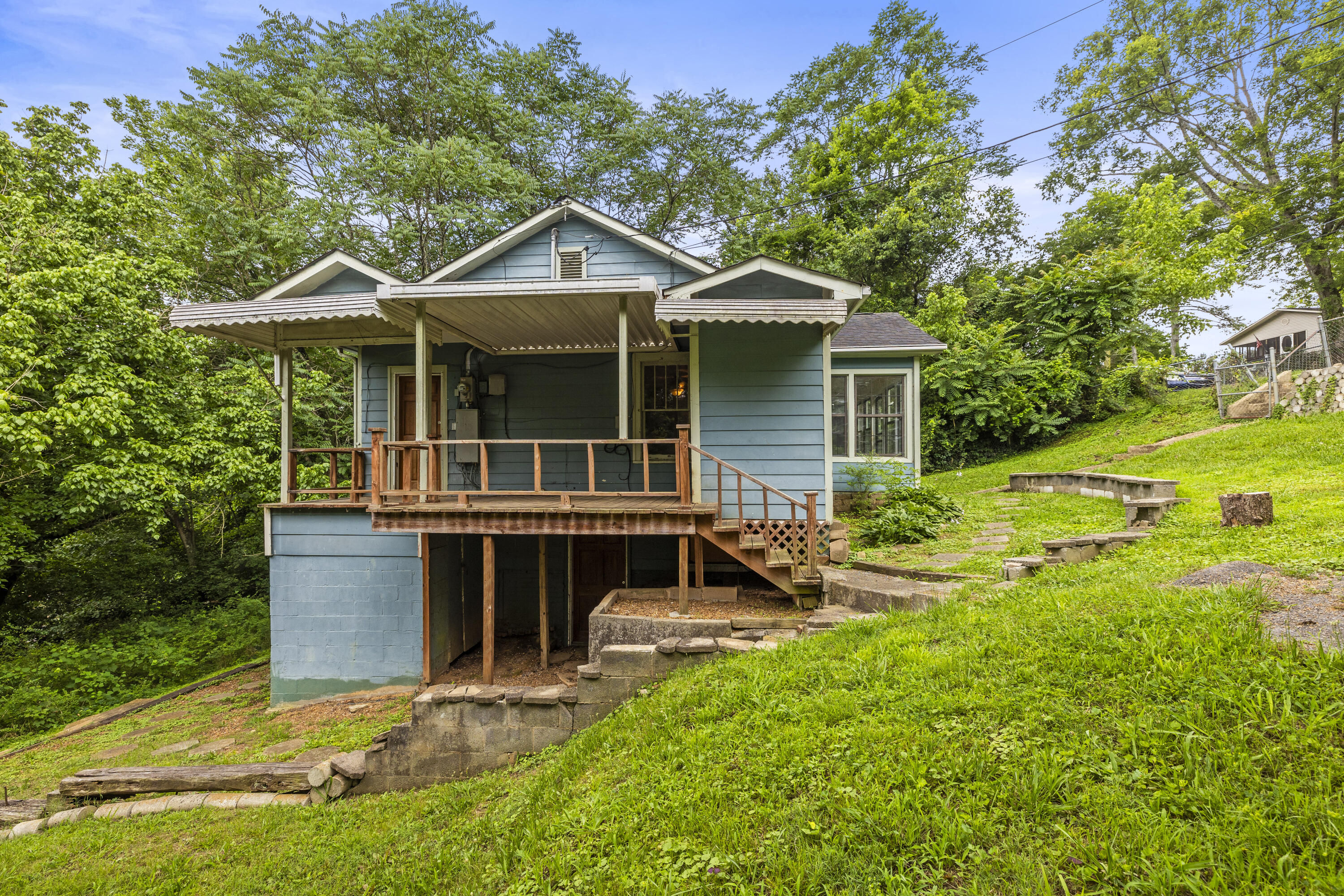 960 Beason Drive