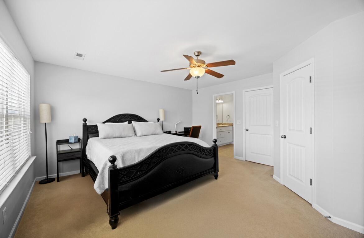 310 W 18th Street, 310