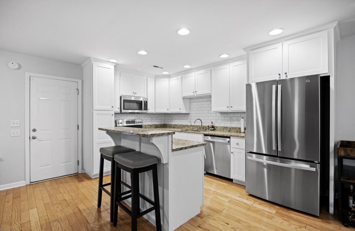 310 W 18th Street, 310