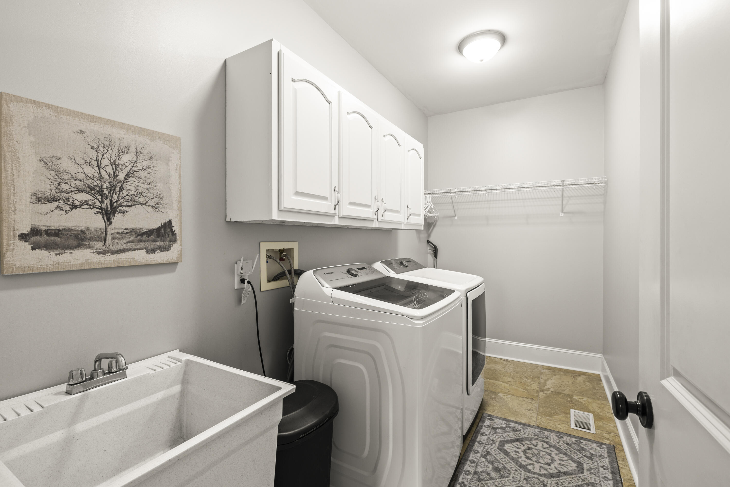175 Grandview Point