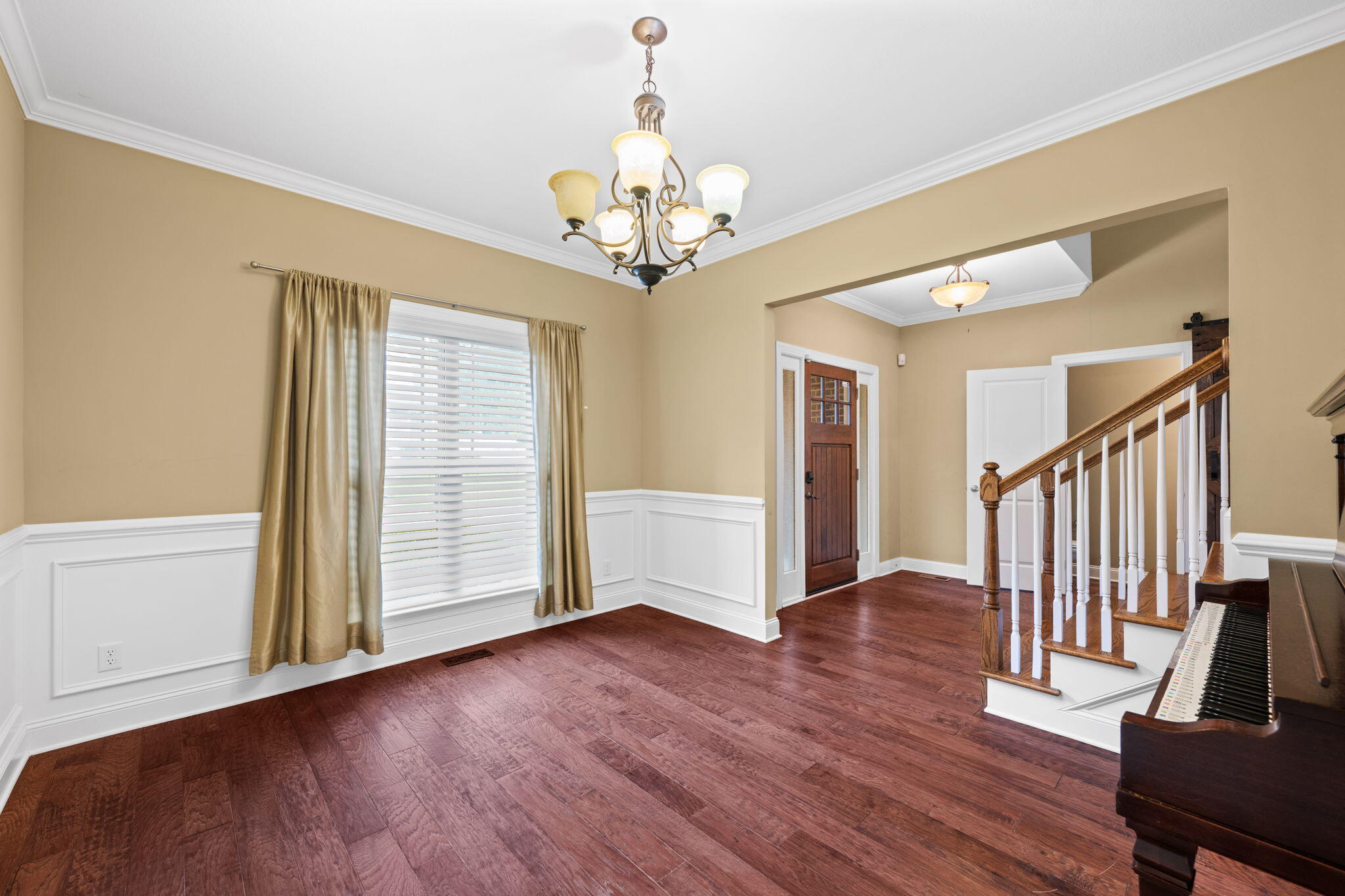 1550 Courtland Drive