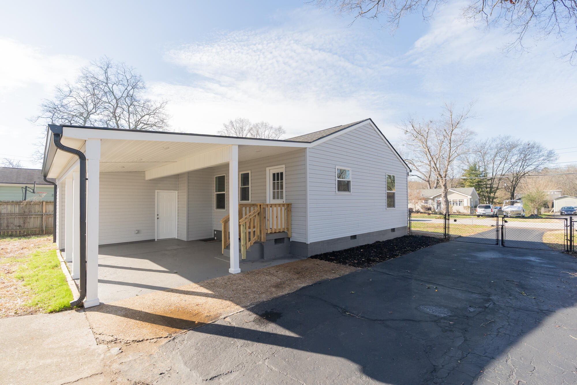 3914 Memphis Drive