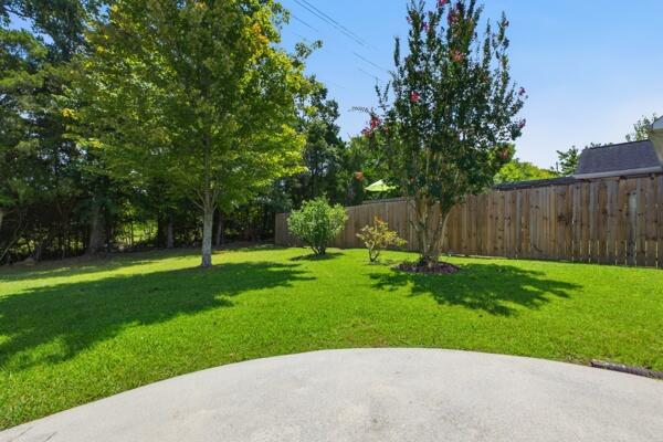 192 Gladstone Drive