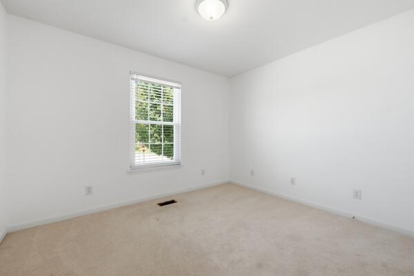 192 Gladstone Drive