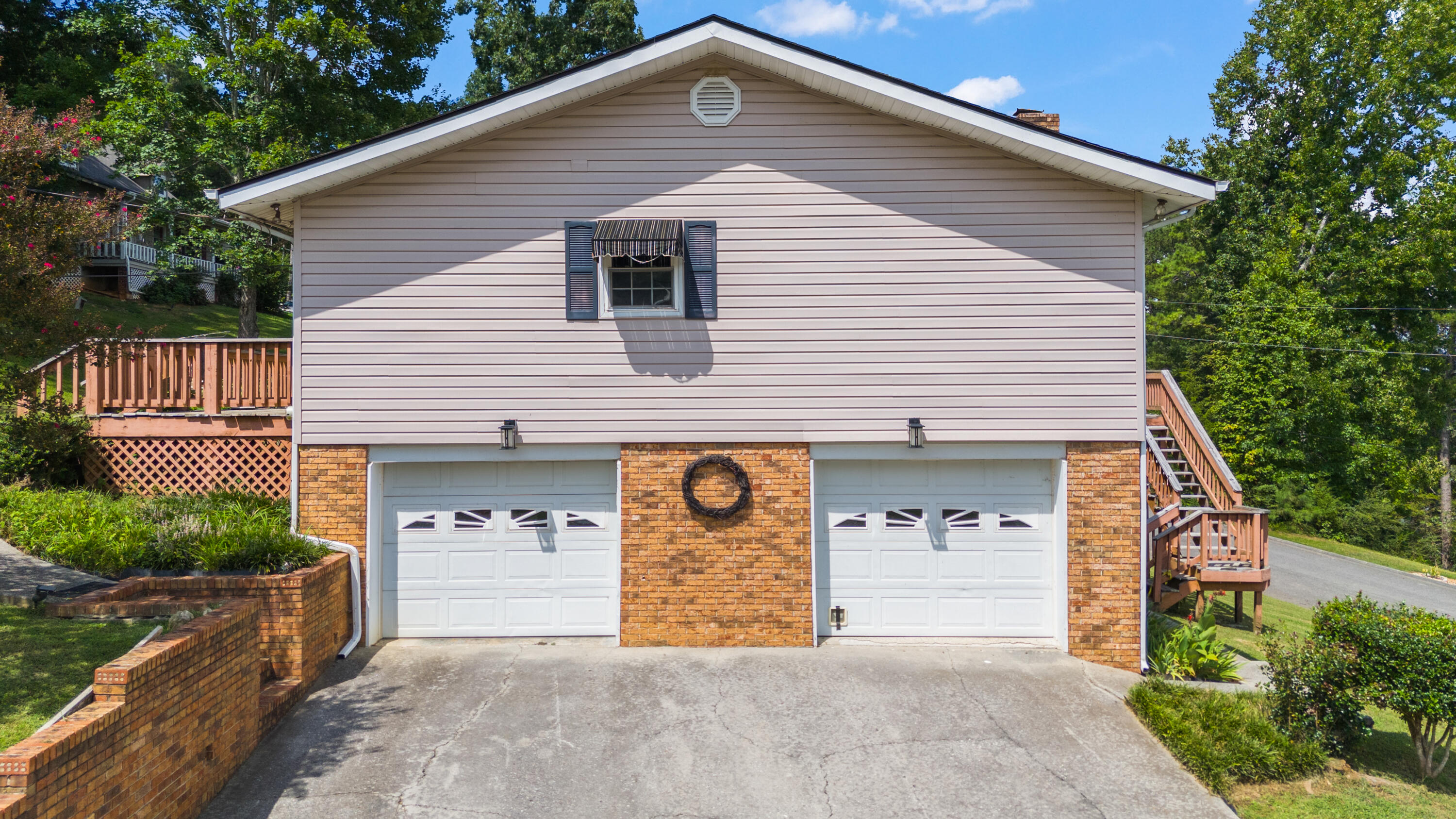 440 Dailey Hill Circle