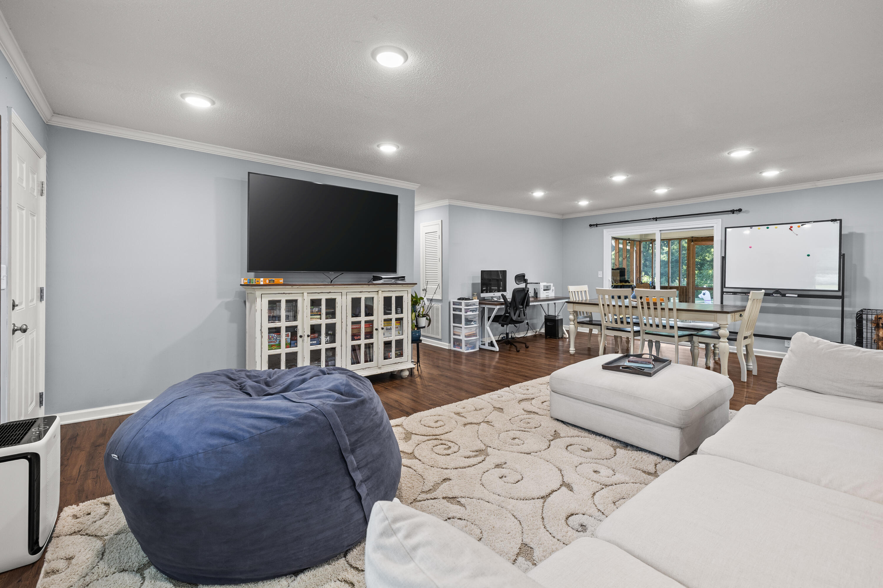 118 Graham Circle