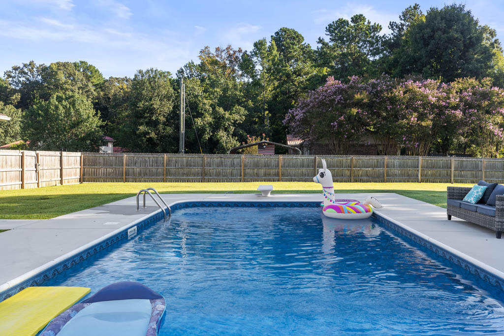 118 Graham Circle