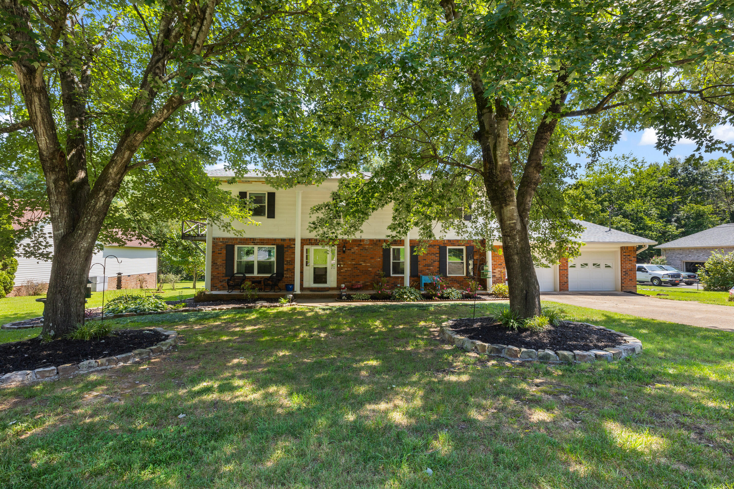 253 Dailey Hill Circle