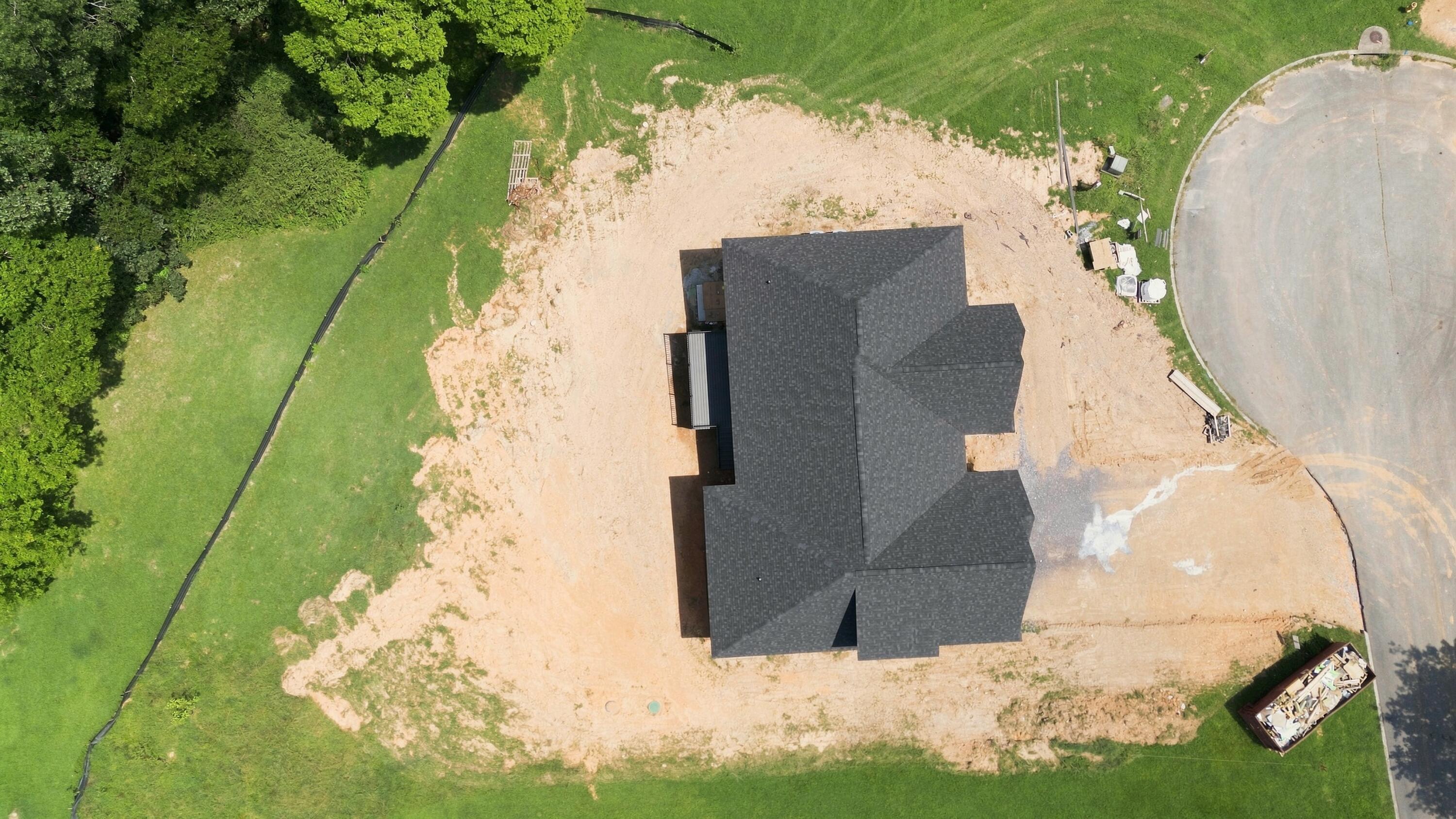 1005 Woodbury Trail