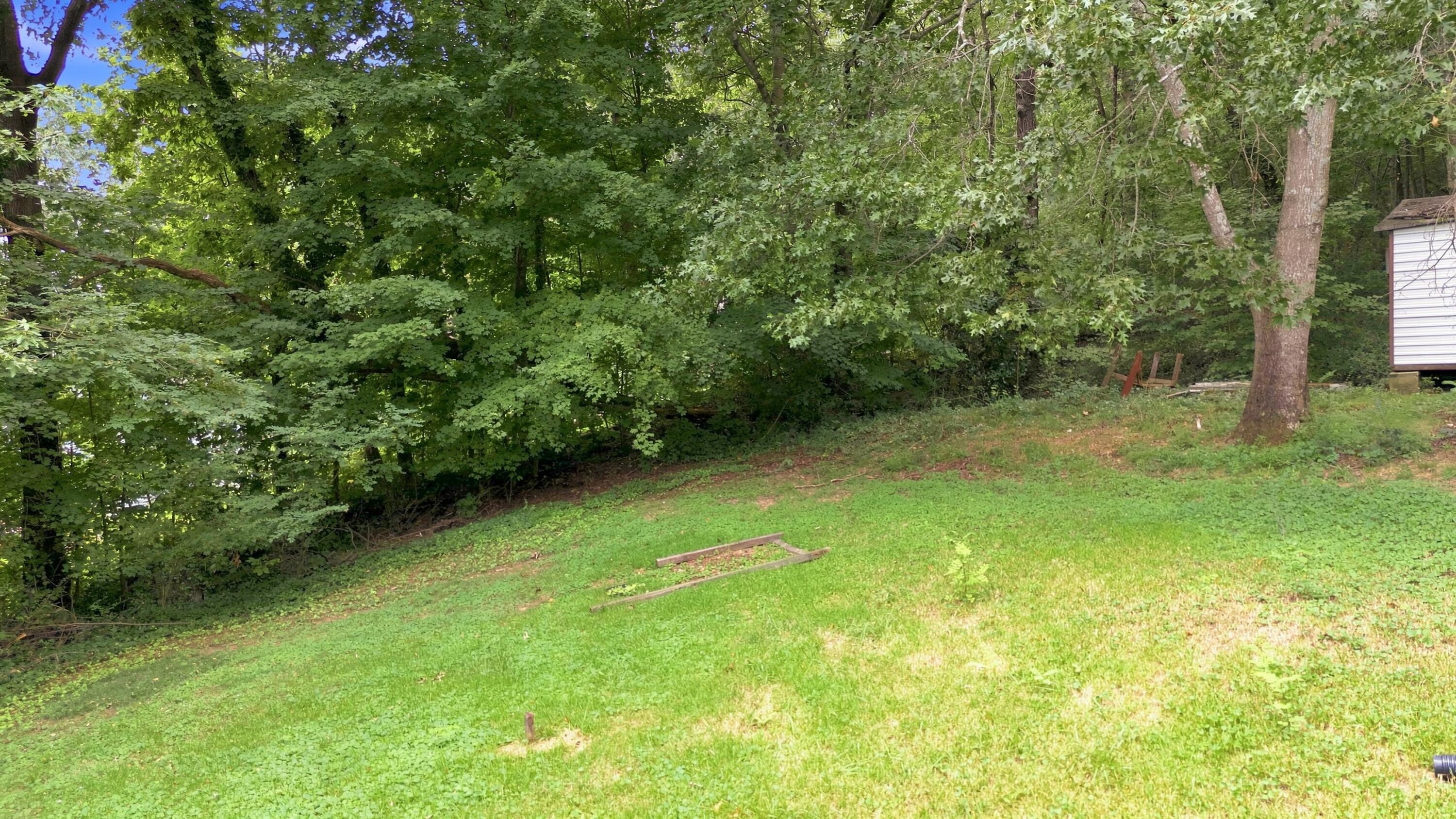224 W Walden Circle