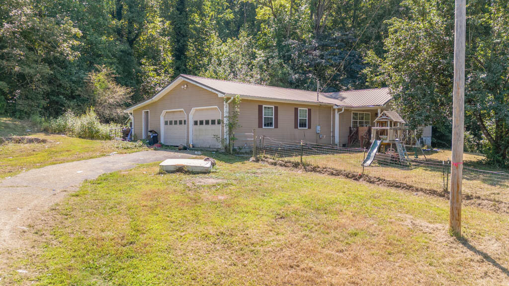 4011 Straight Gut Road, LaFayette