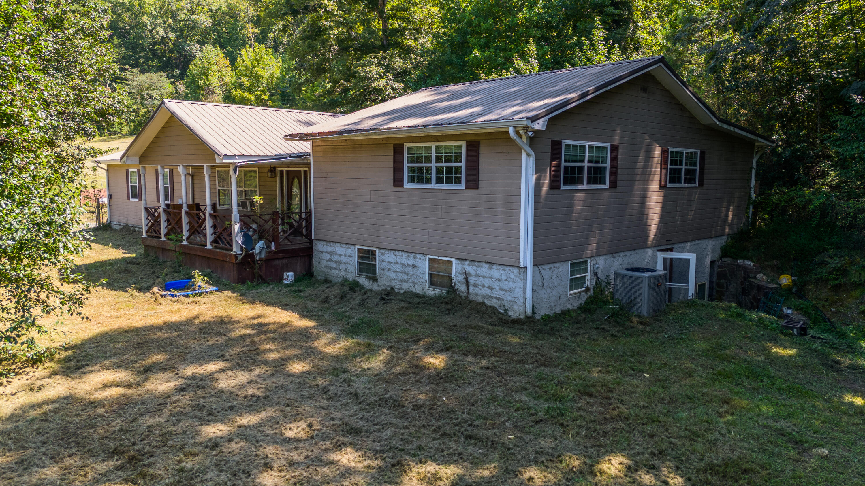 4011 Straight Gut Road, LaFayette