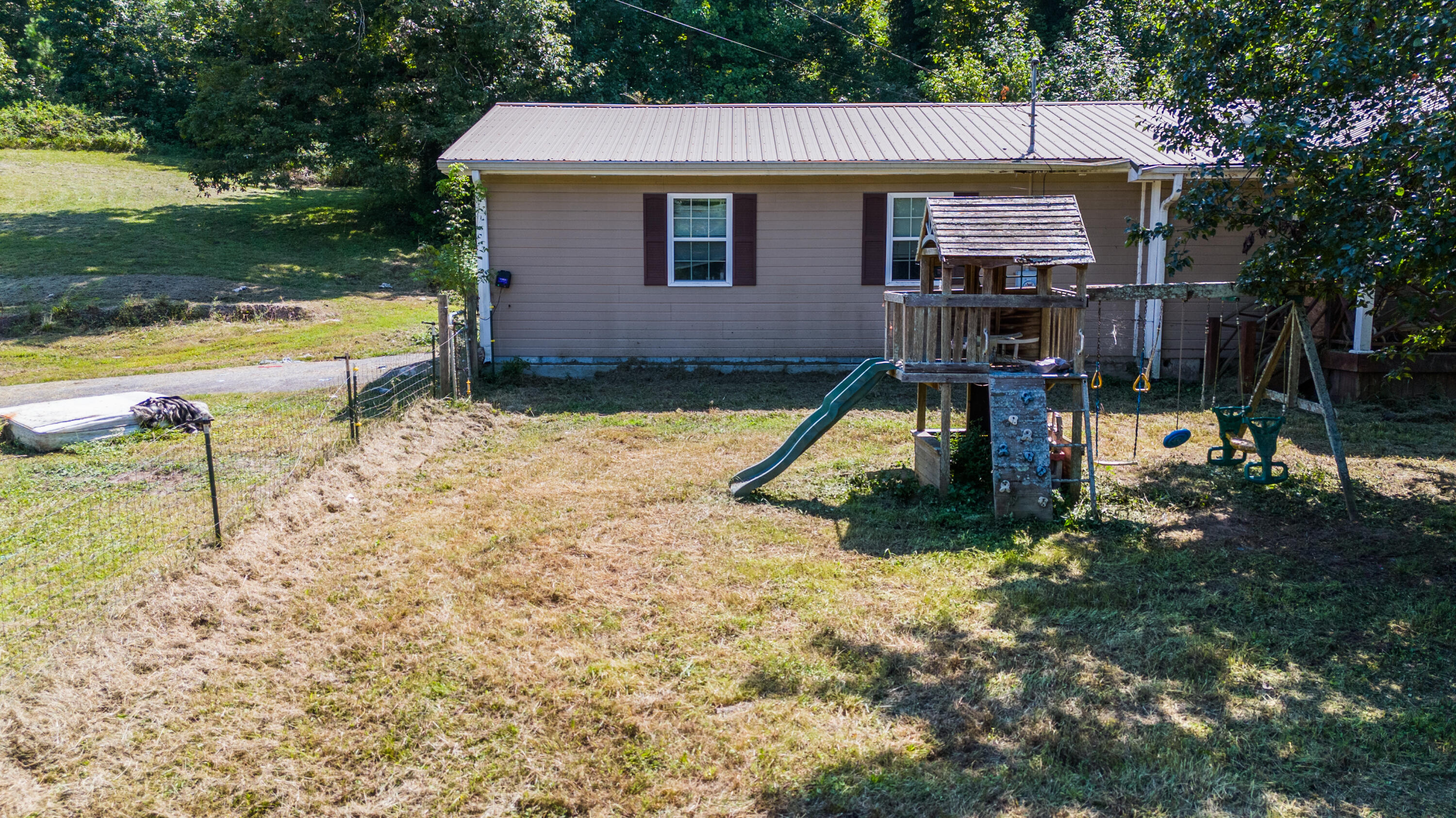 4011 Straight Gut Road, LaFayette