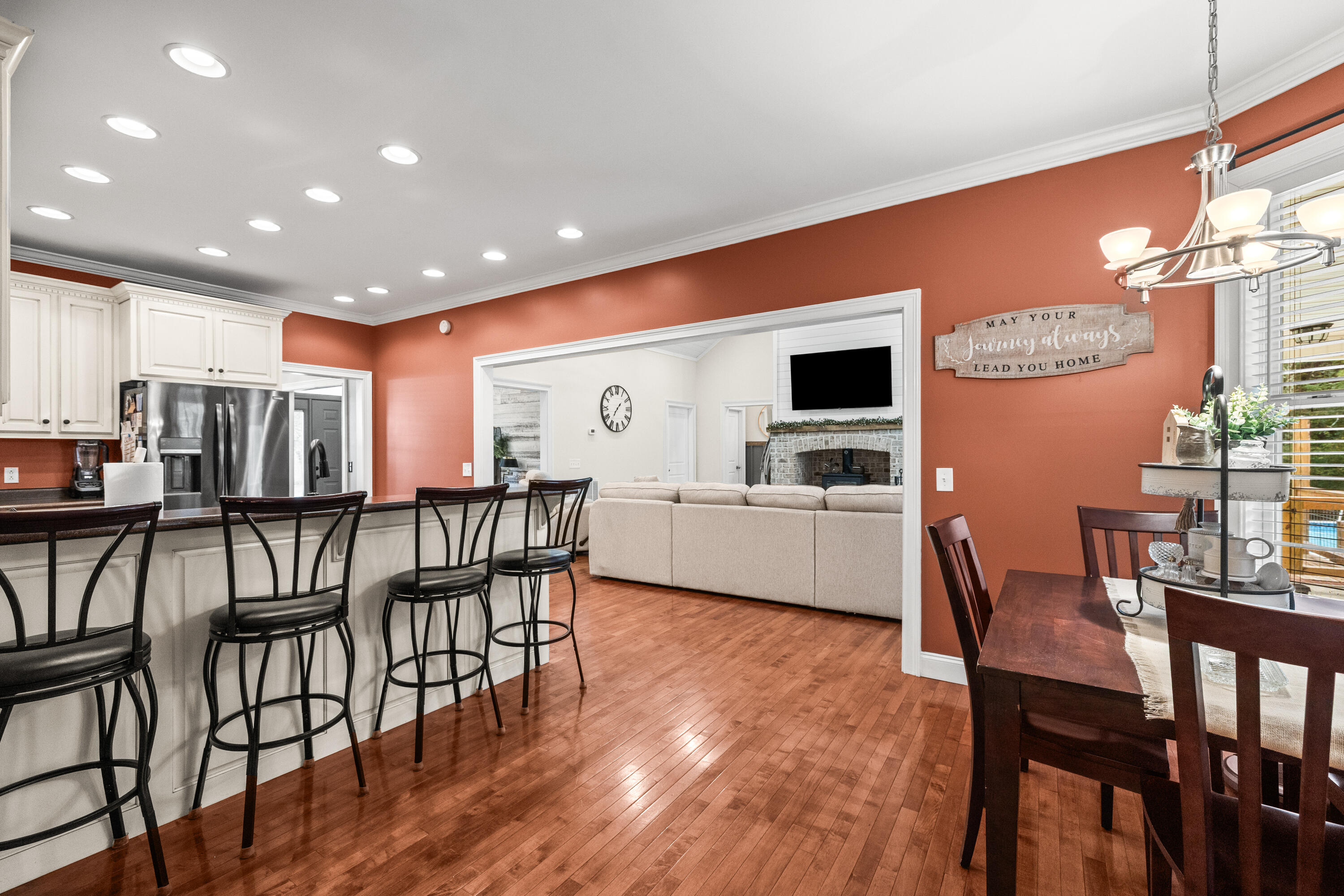 644 & 640 Law Drive SE