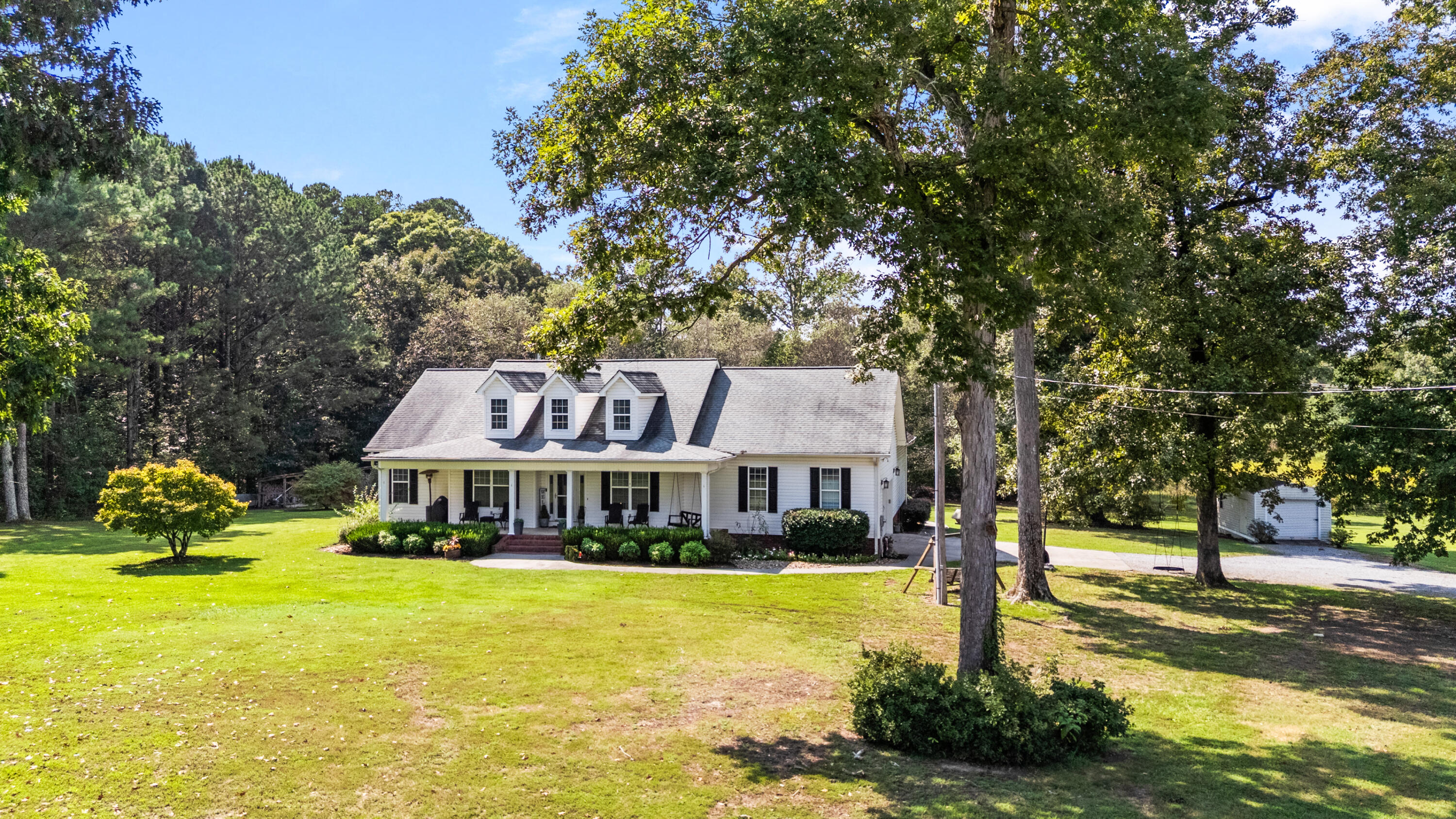 644 & 640 Law Drive SE