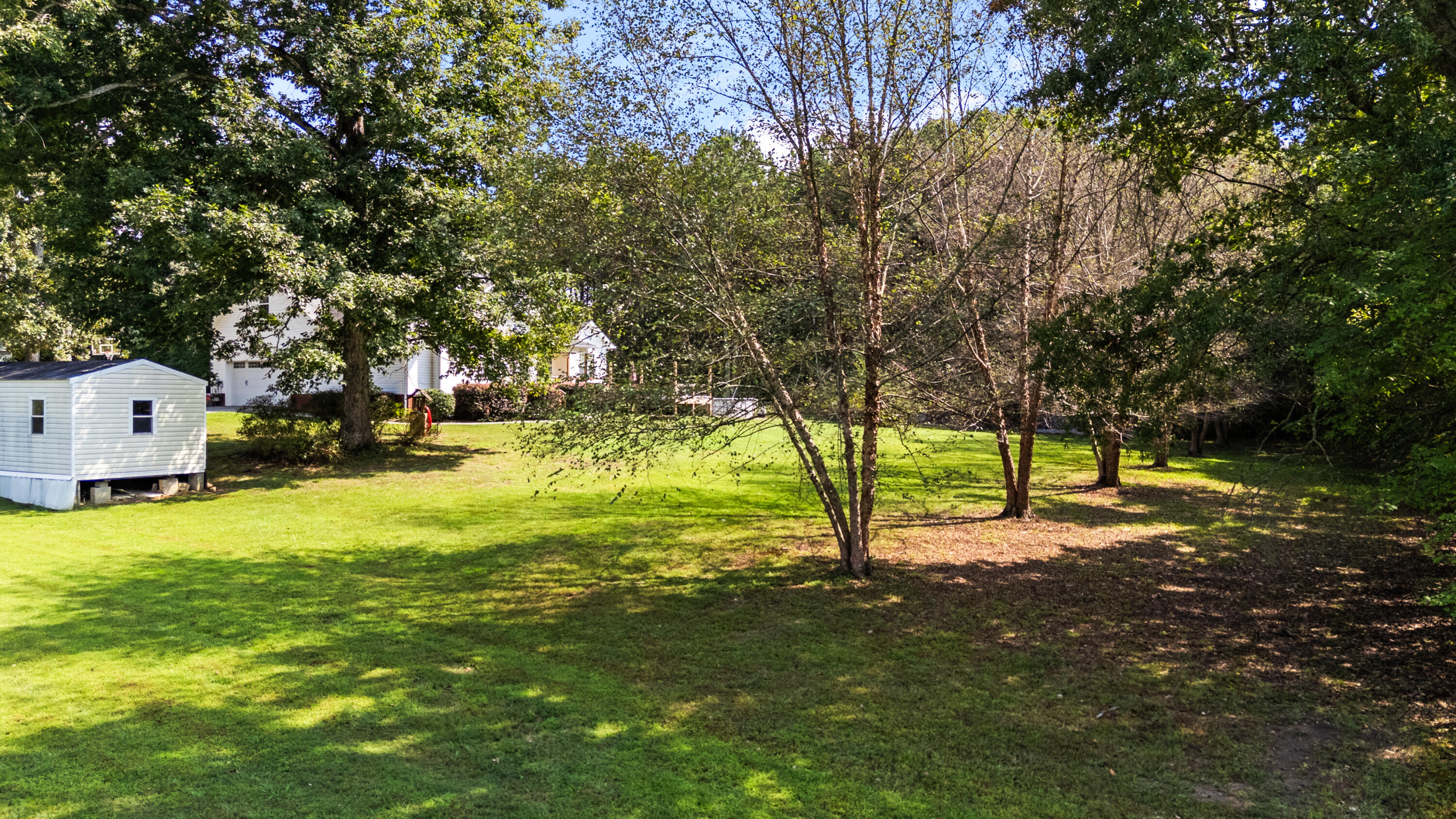 644 & 640 Law Drive SE