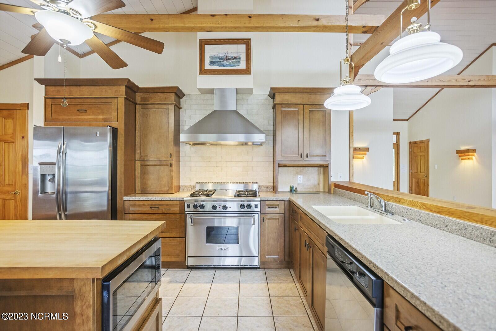 2129 Lands End Way SW