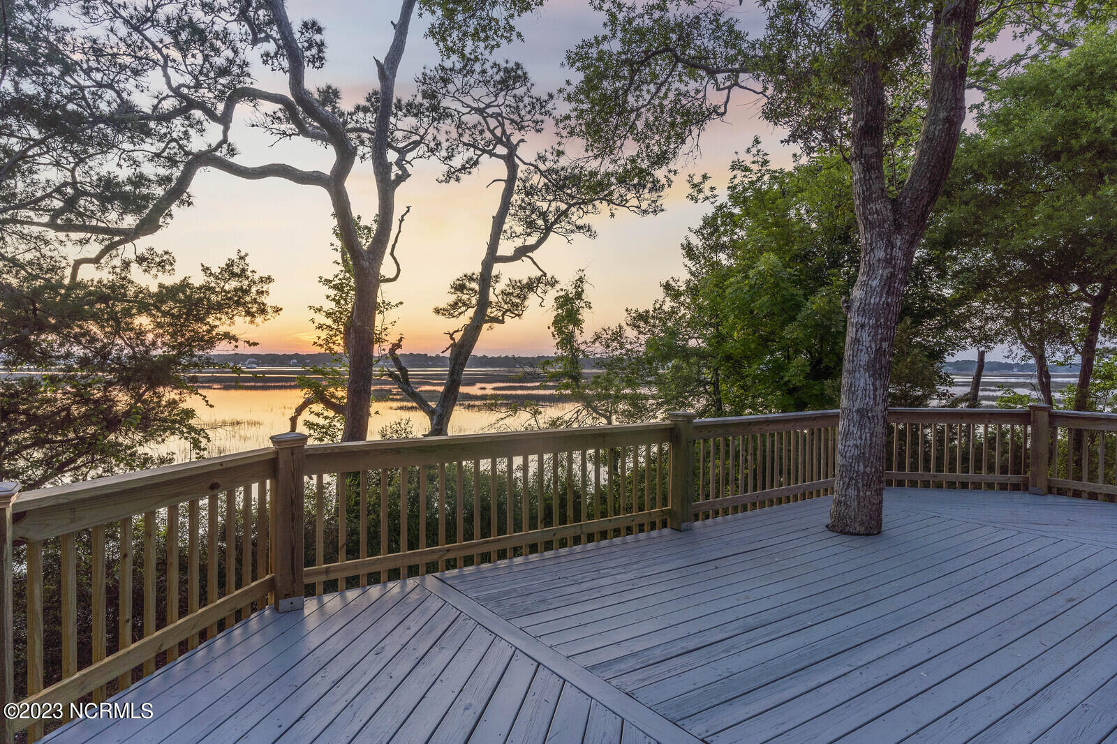 2129 Lands End Way SW