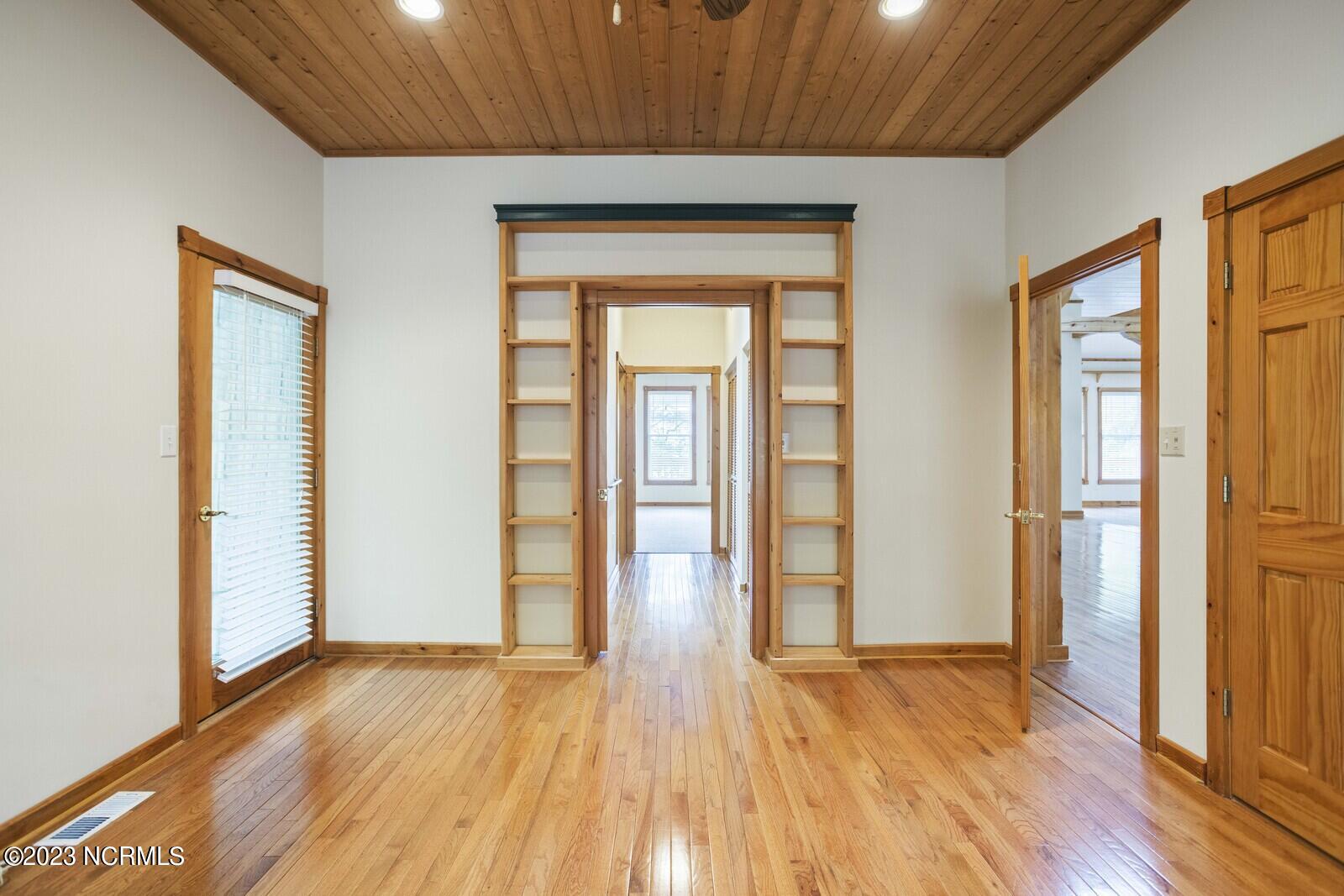 2129 Lands End Way SW