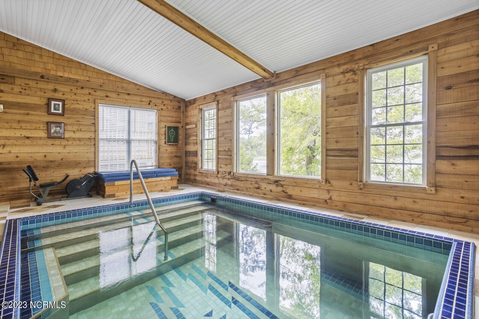 2129 Lands End Way SW