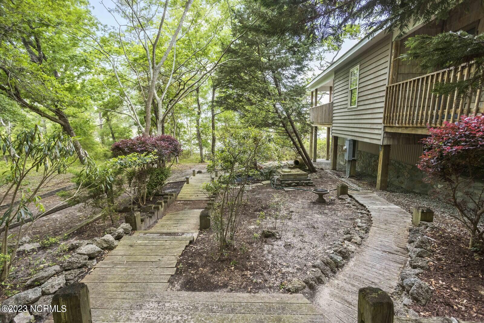 2129 Lands End Way SW