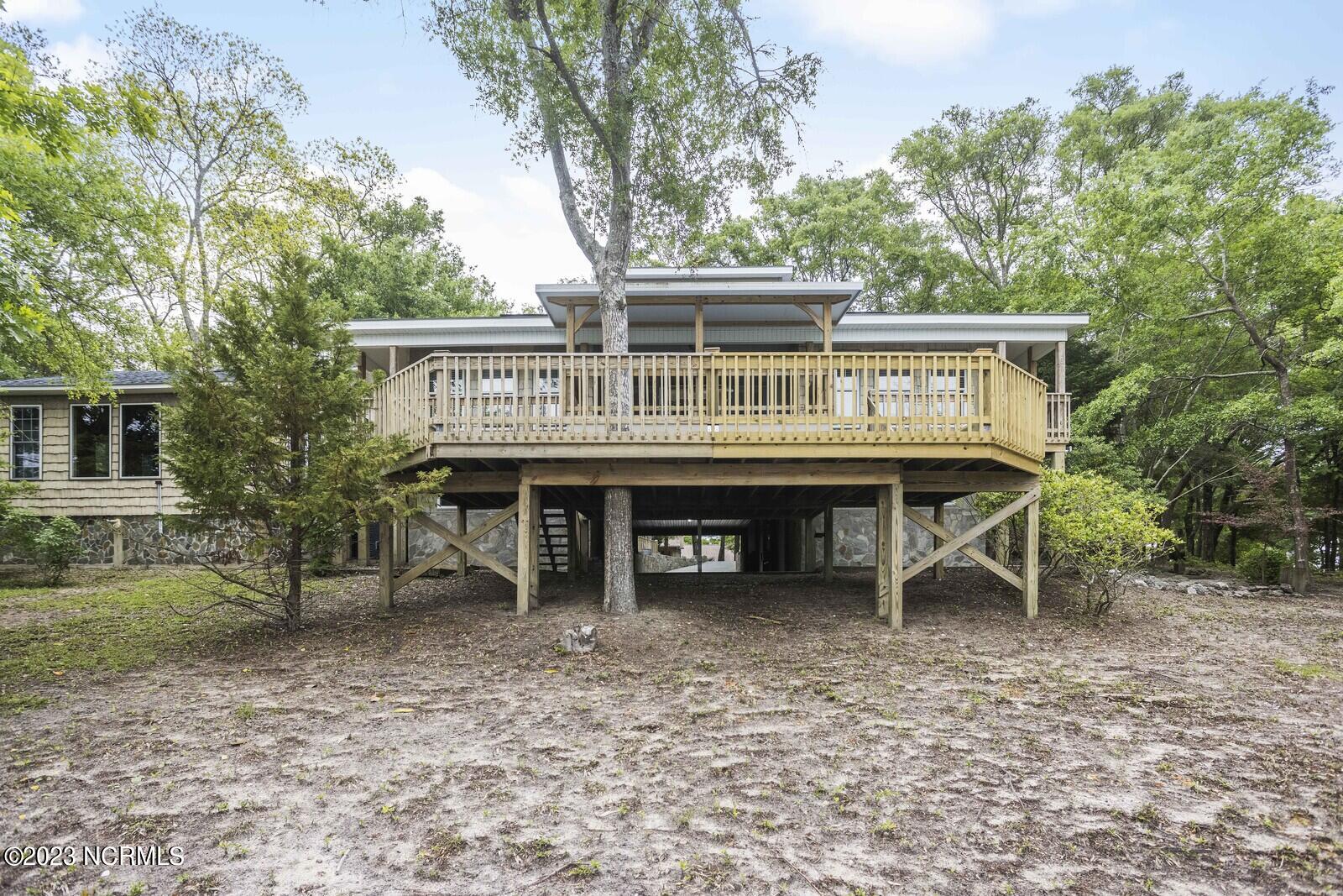 2129 Lands End Way SW