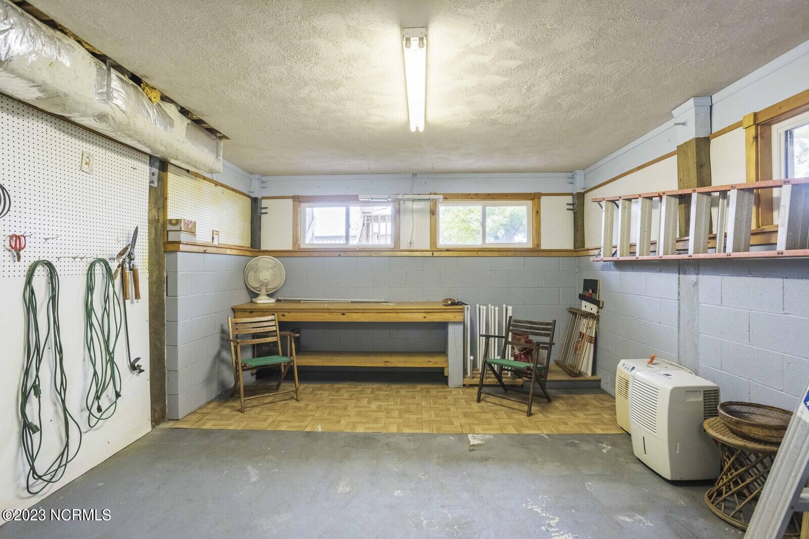 2129 Lands End Way SW